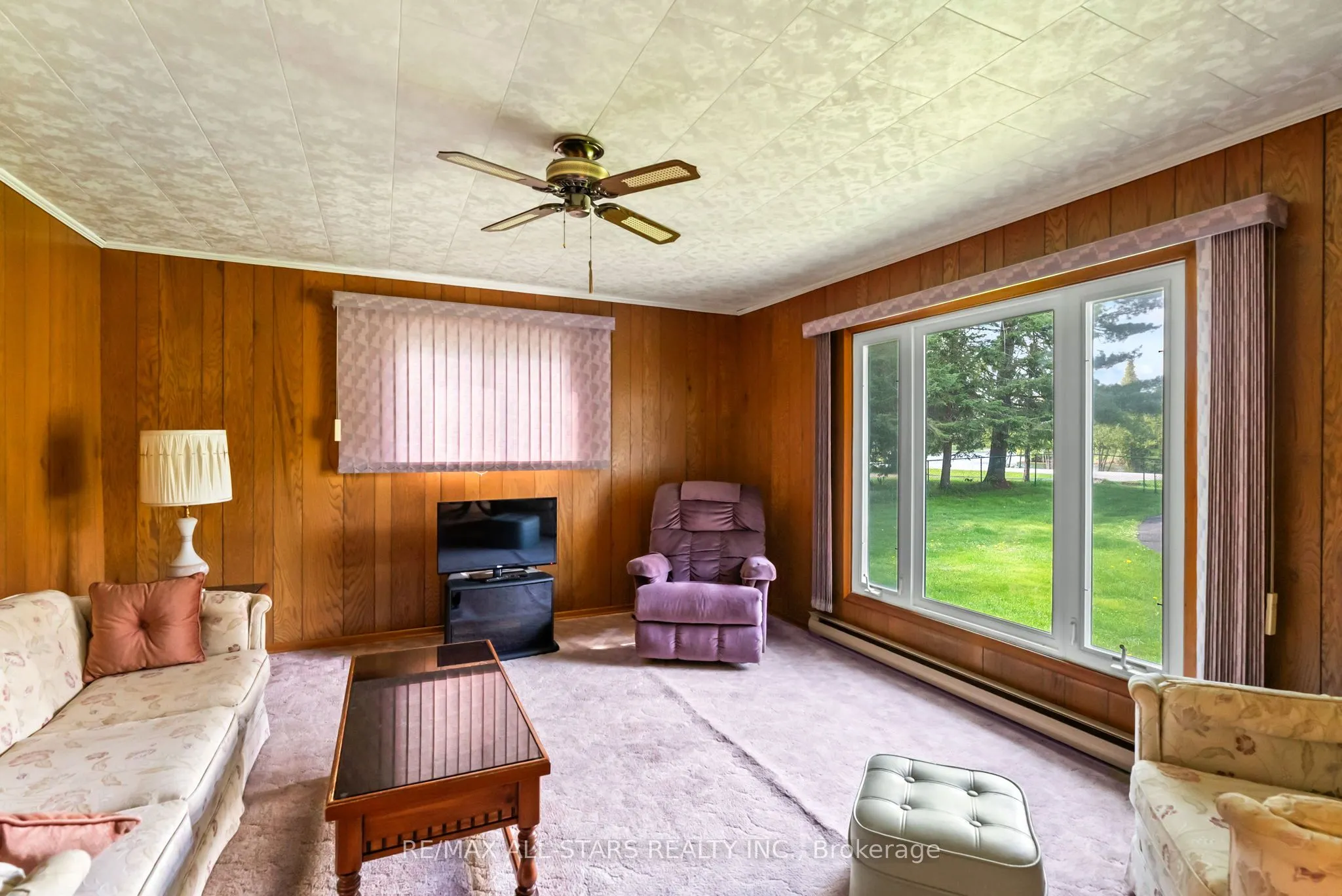 104 Trent Canal Road