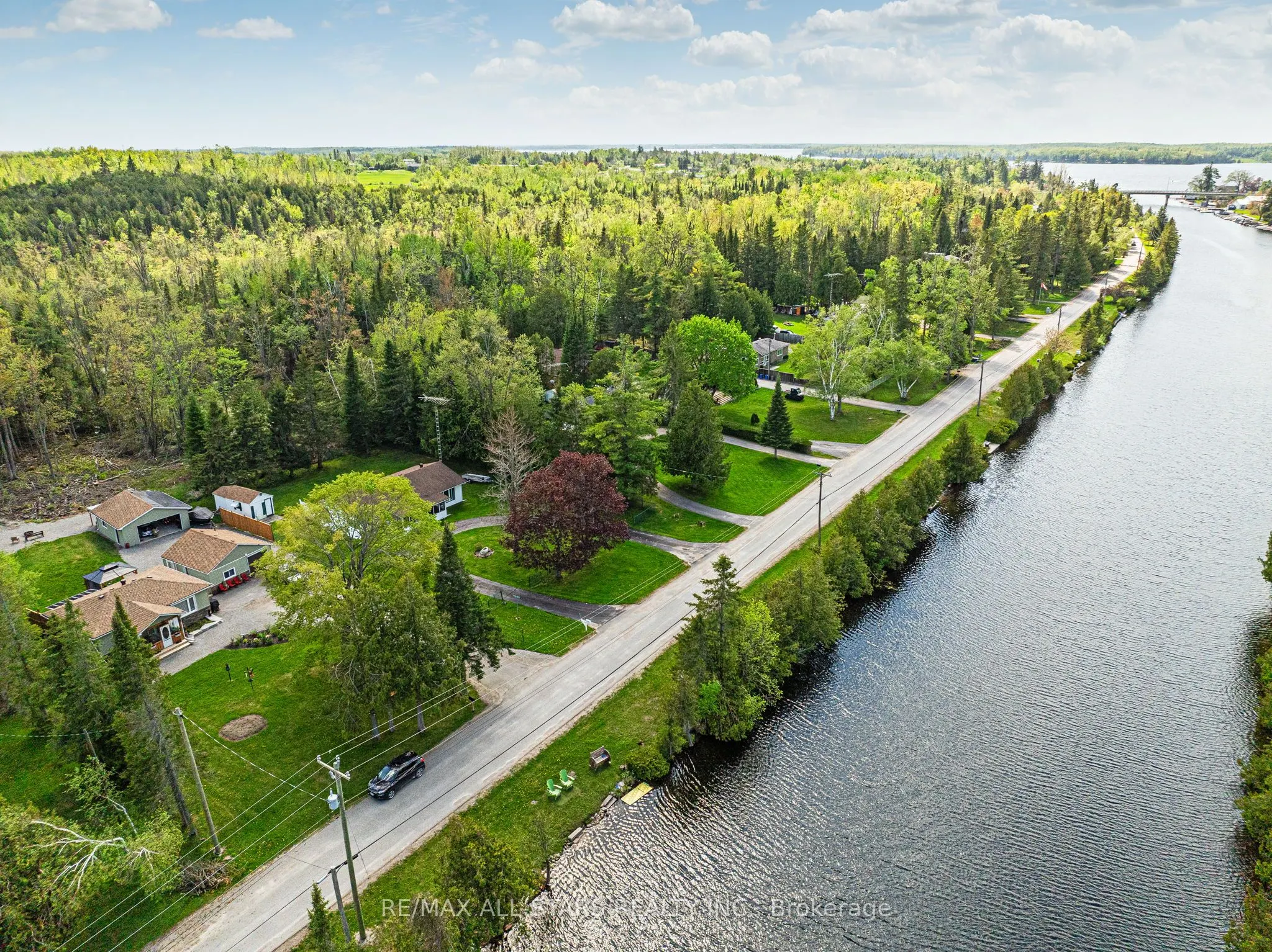 104 Trent Canal Road