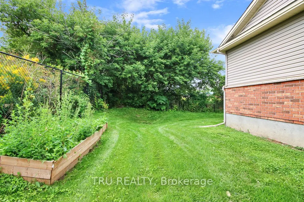 108 VILLAGEVIEW Private
