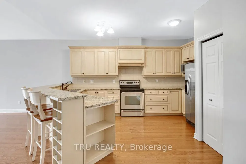 108 VILLAGEVIEW Private