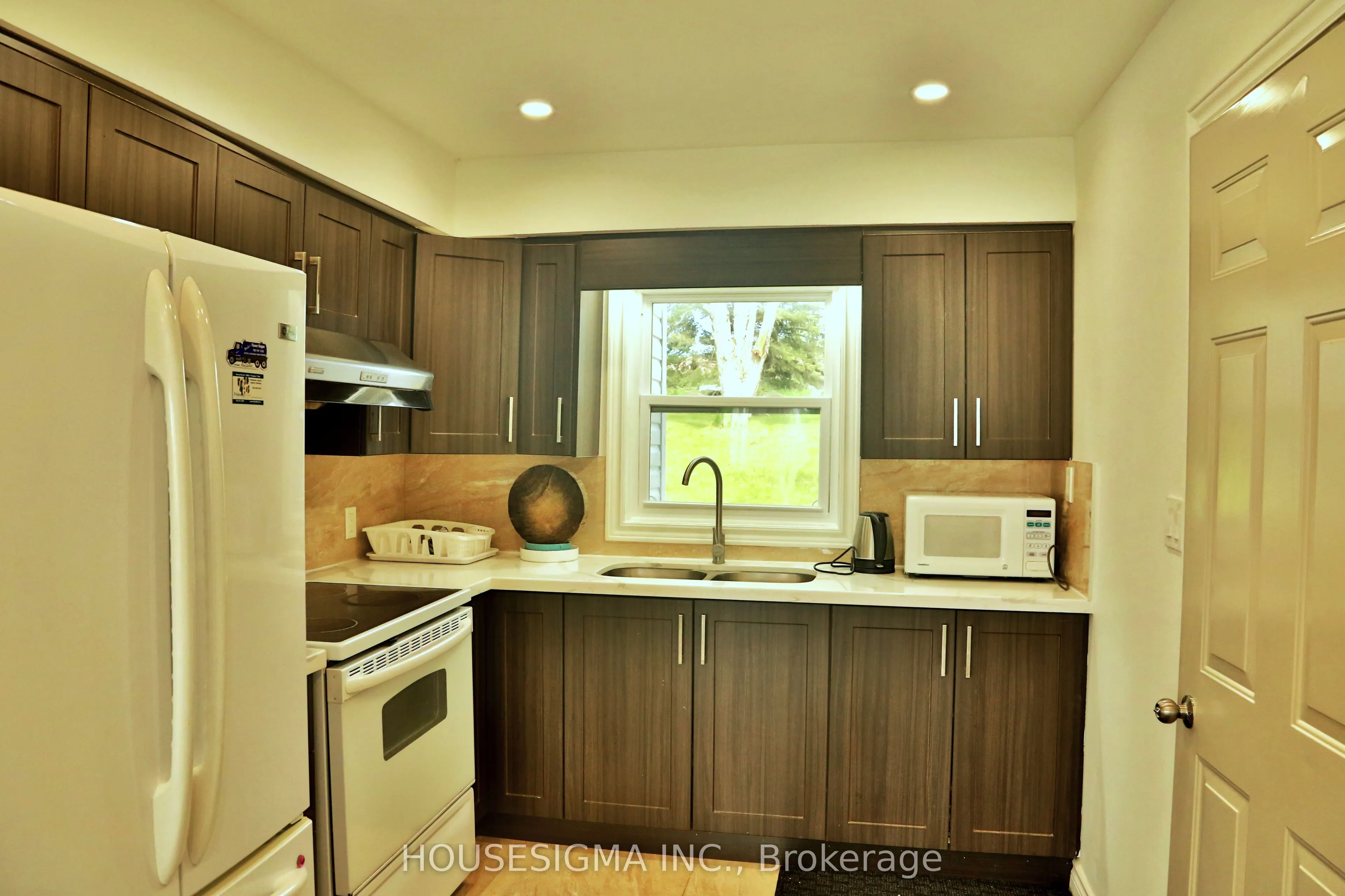 1106 Island View Drive