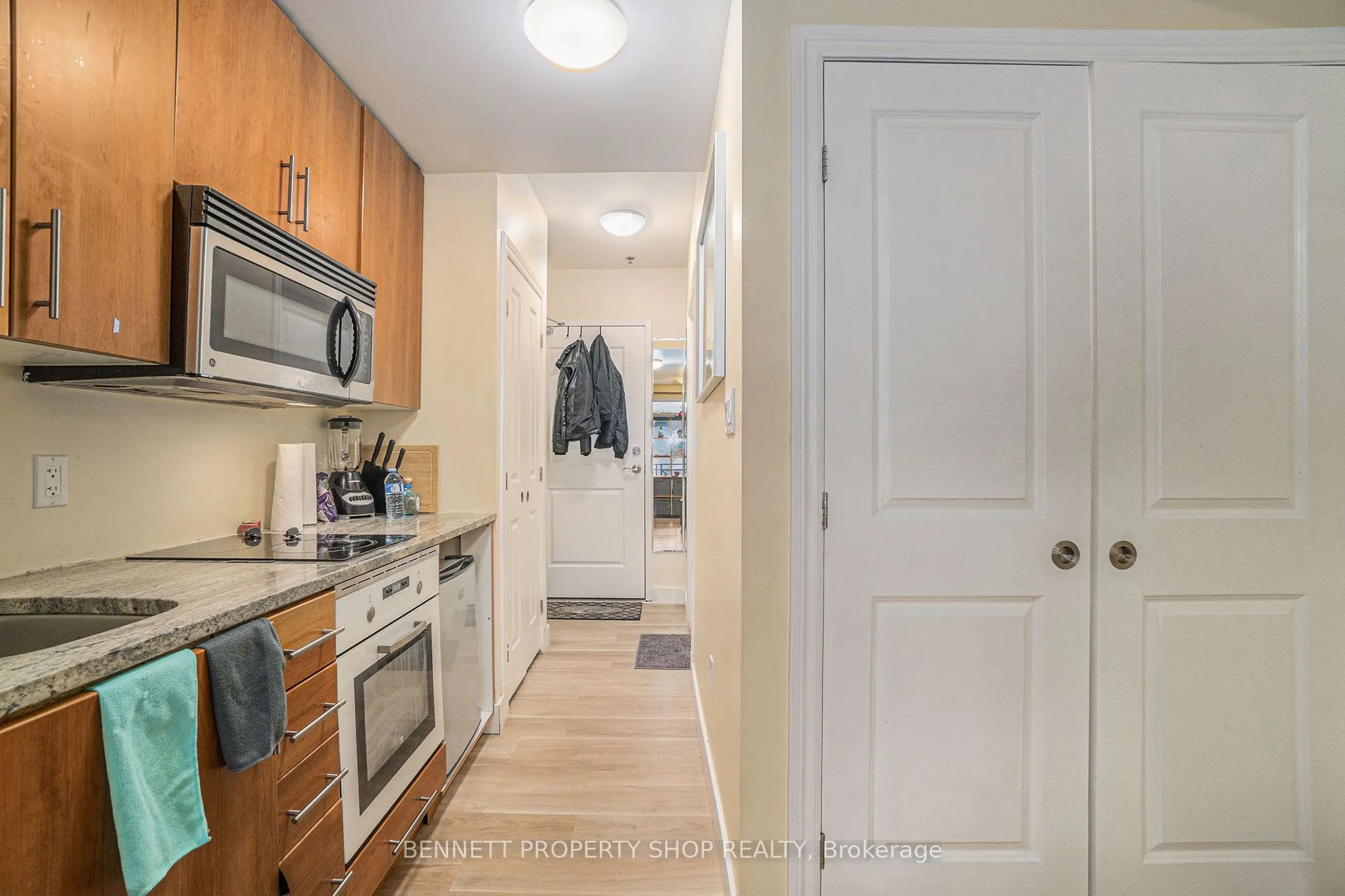 429 Kent Street, #313