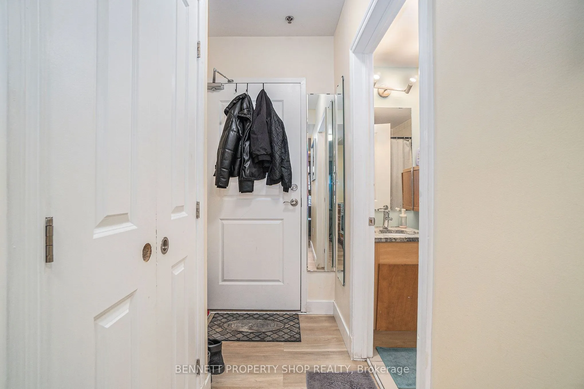 429 Kent Street, #313