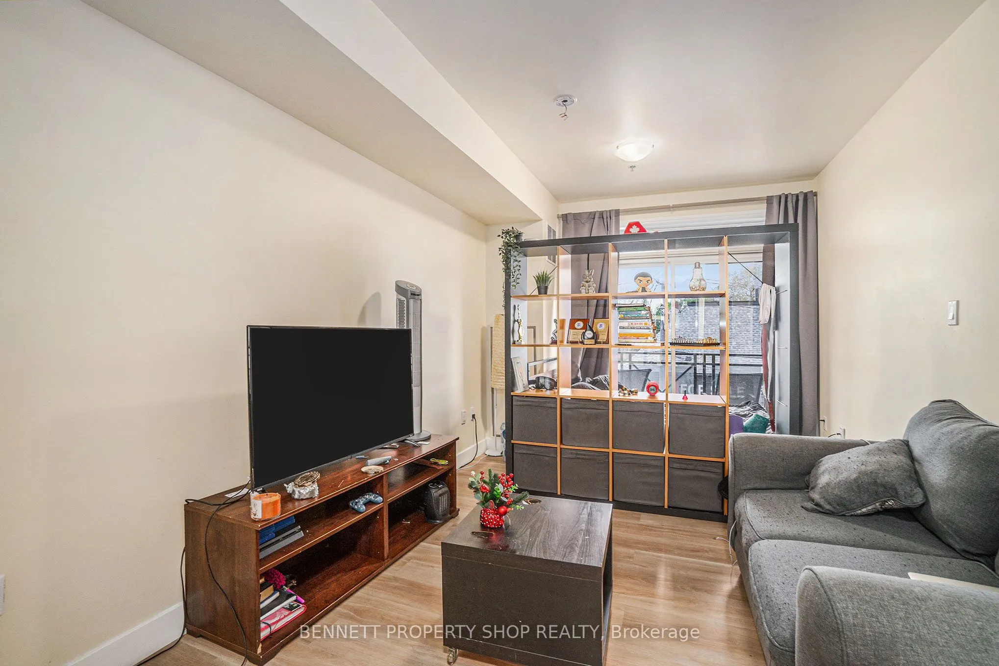 429 Kent Street, #313