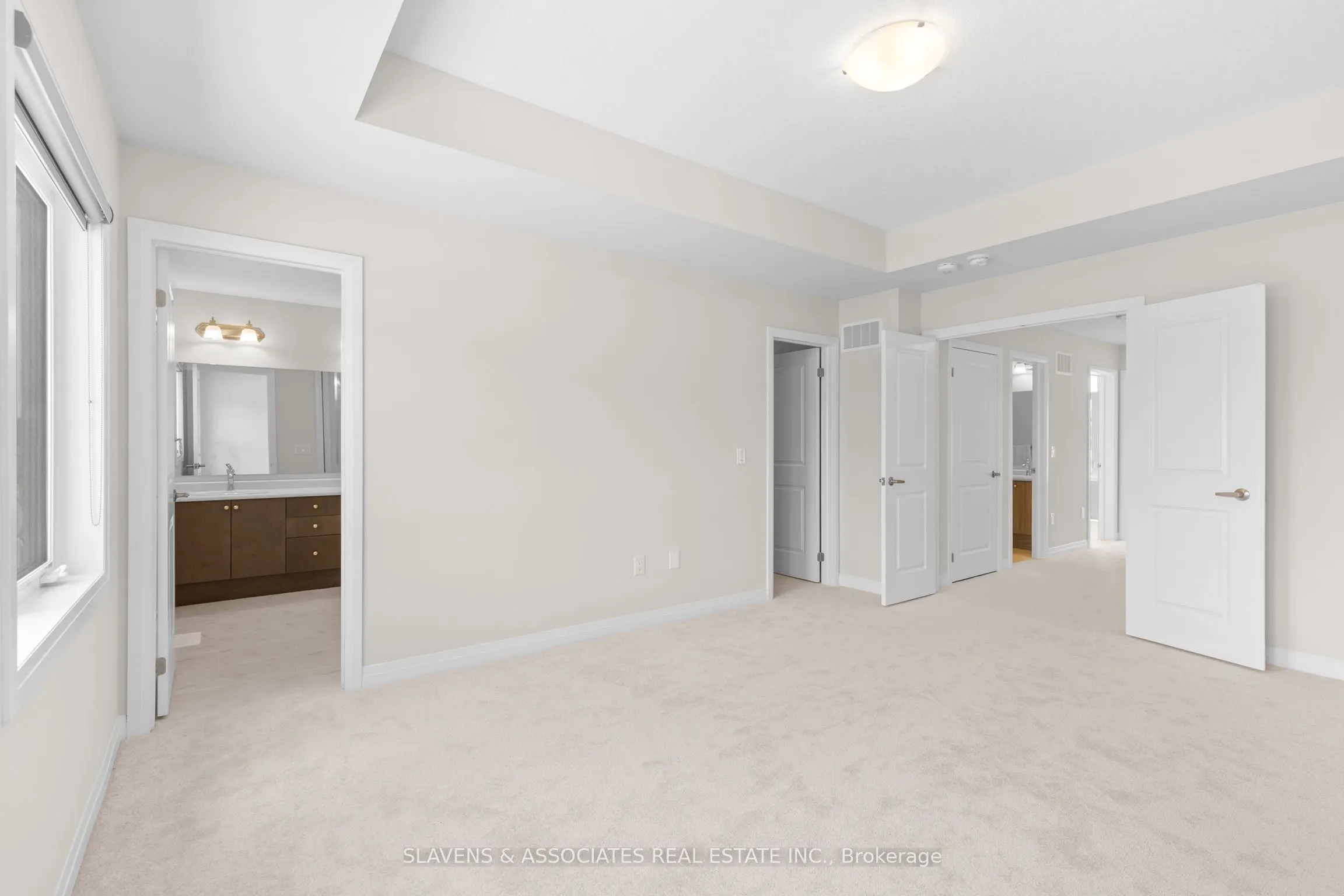 16 Crossmore Crescent