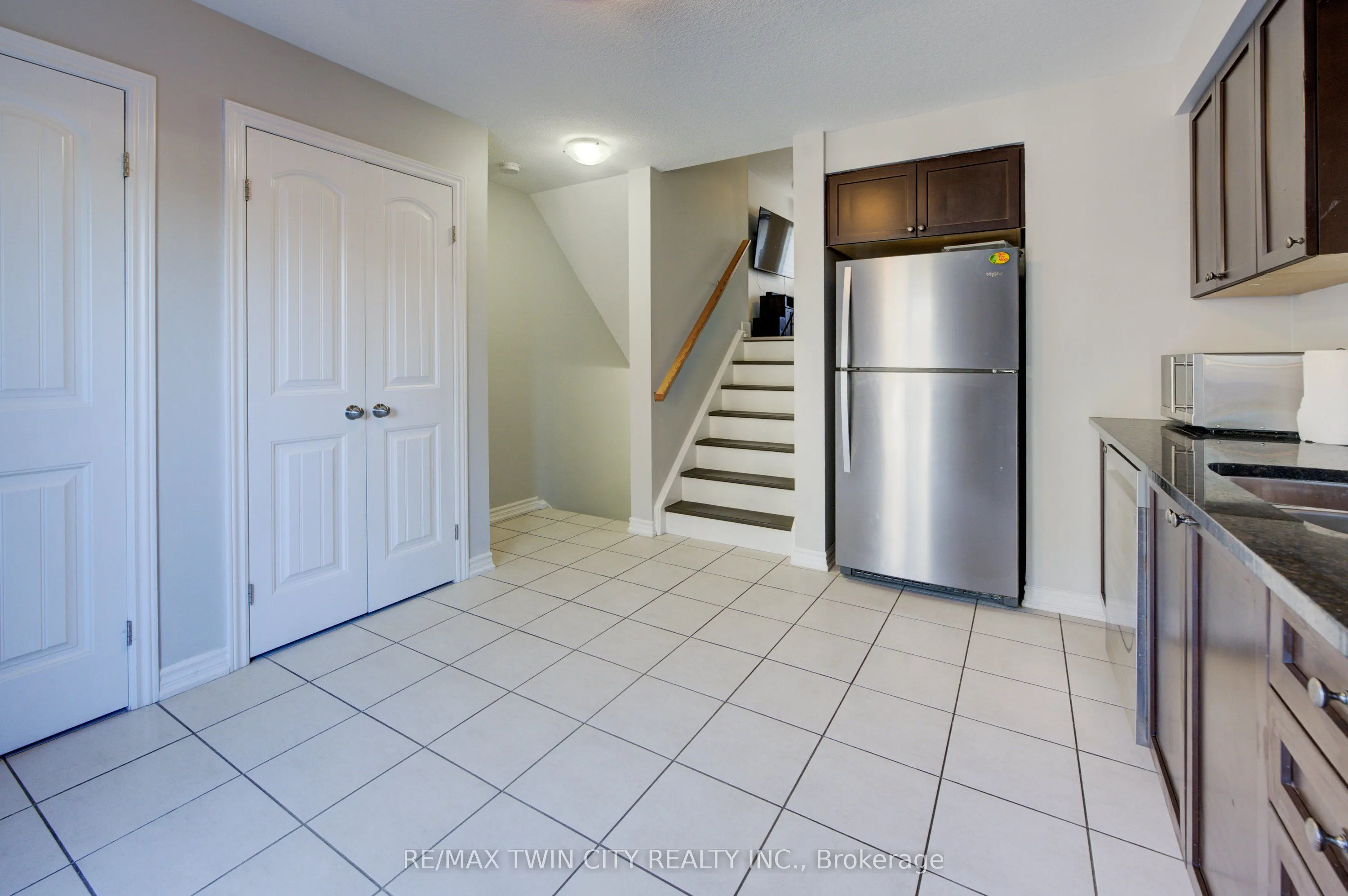 12 Poplar Drive, #35