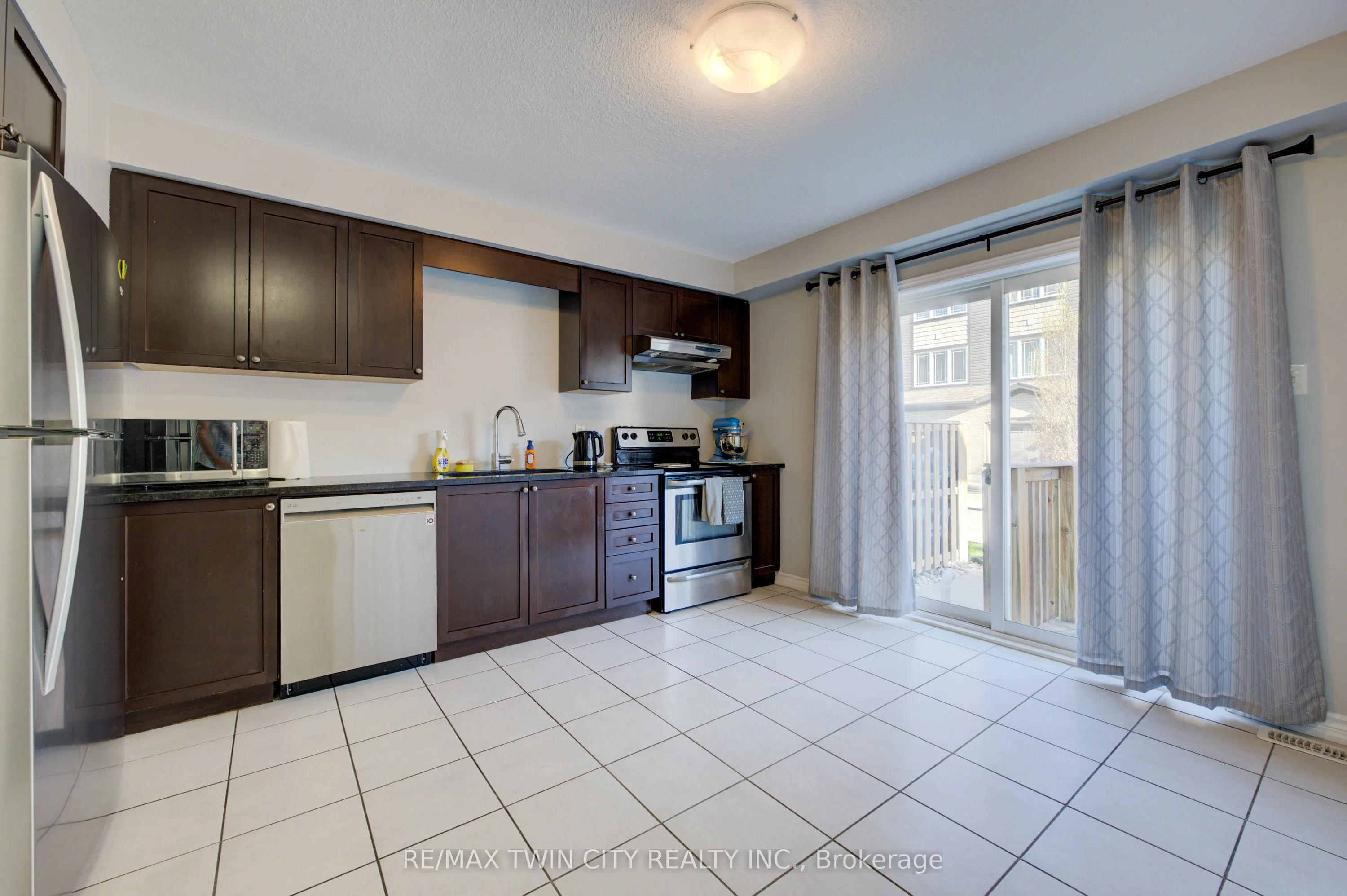 12 Poplar Drive, #35
