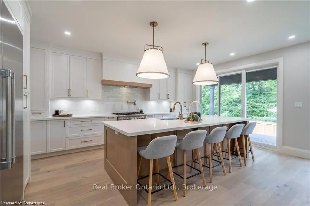 262 Robina Road