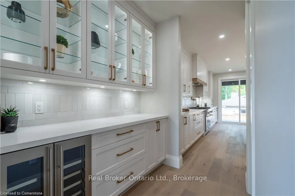 262 Robina Road