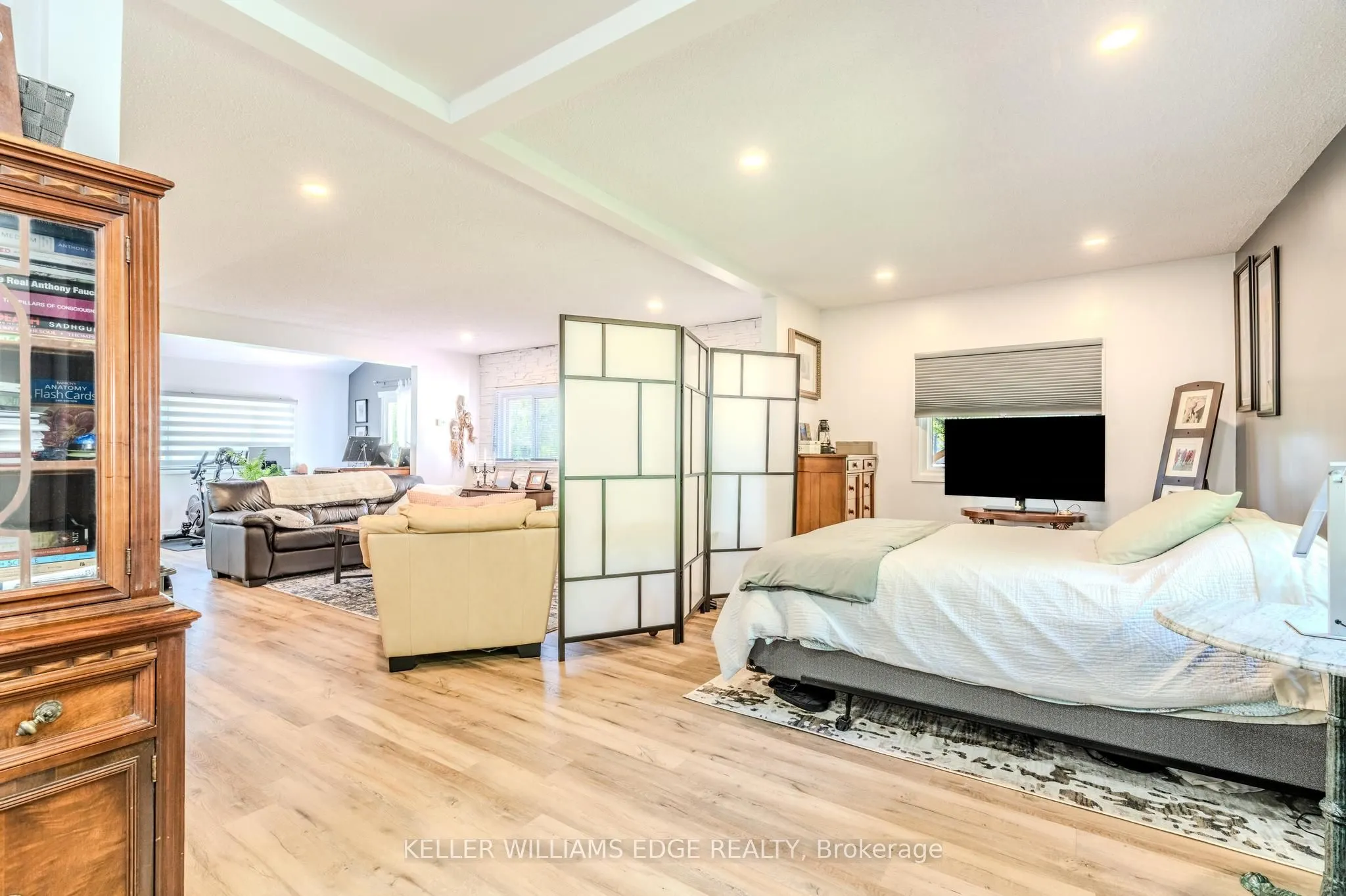57 12th Concession Road E, #705