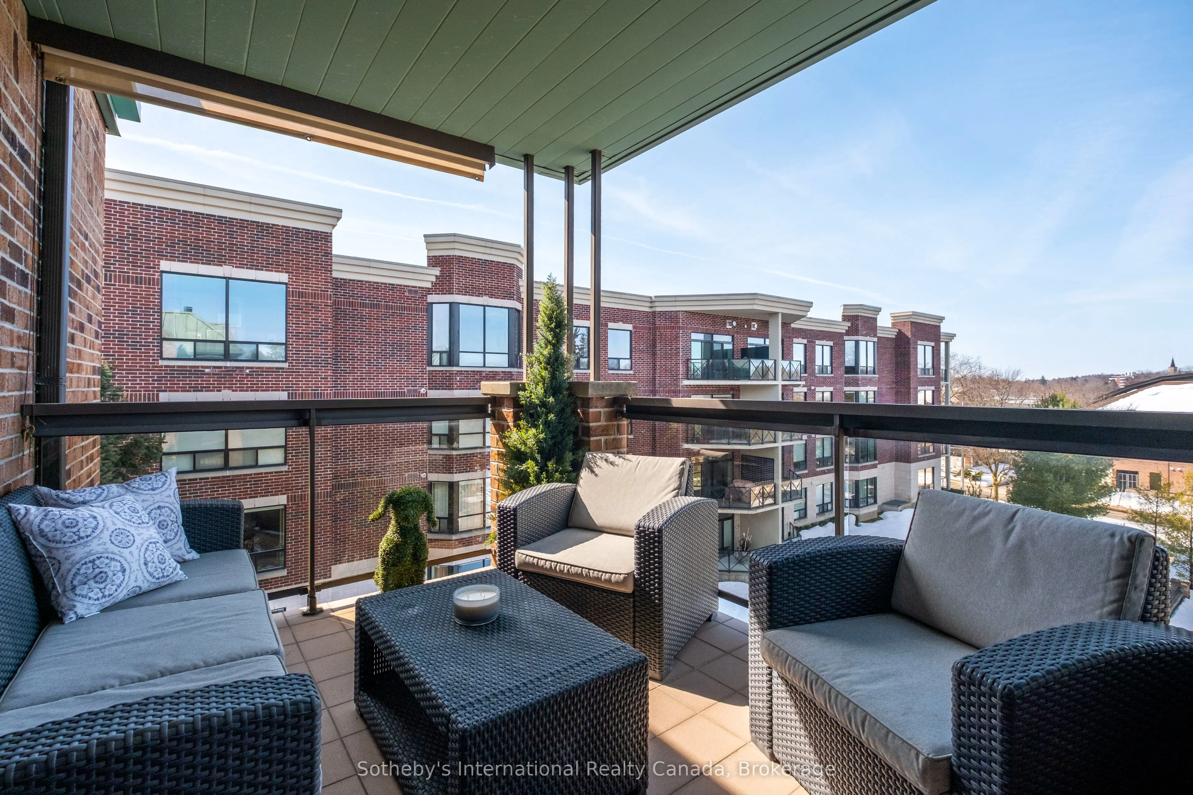30 Front Street #401