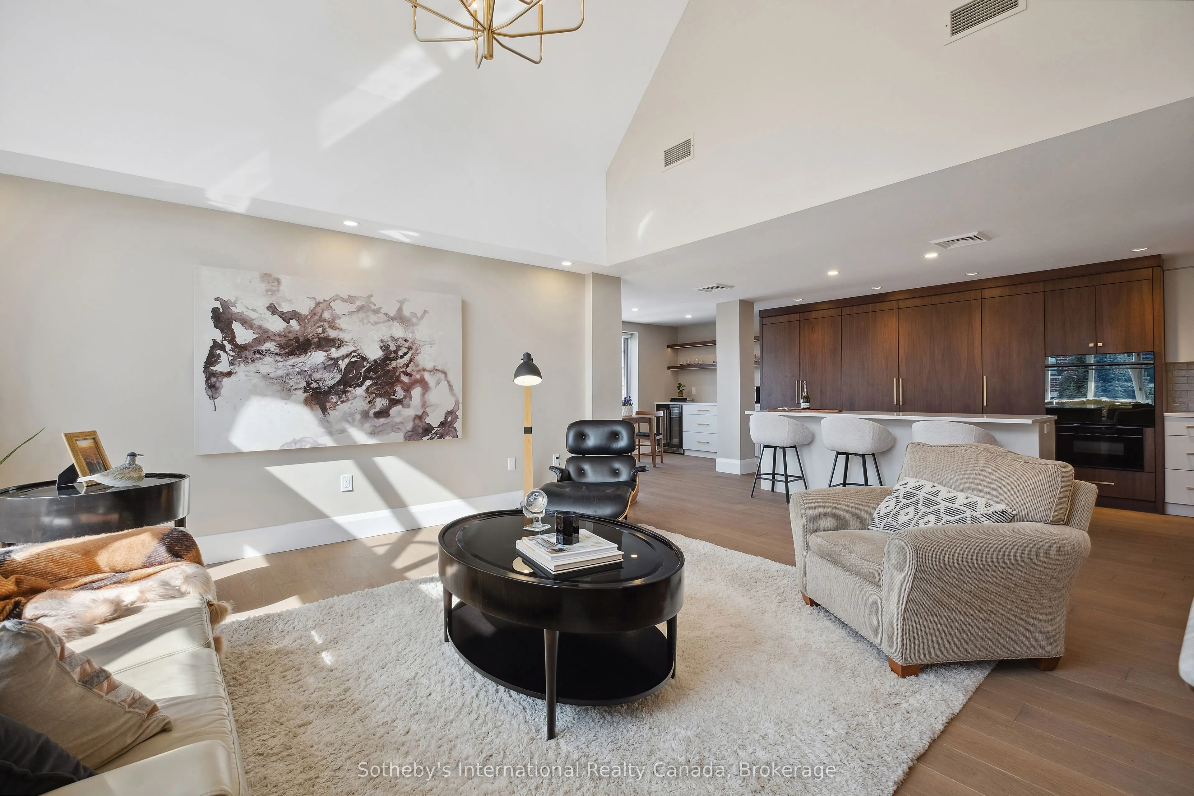 30 Front Street #401