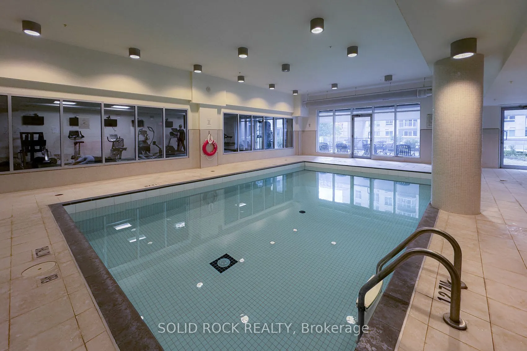 242 Rideau Street, #502