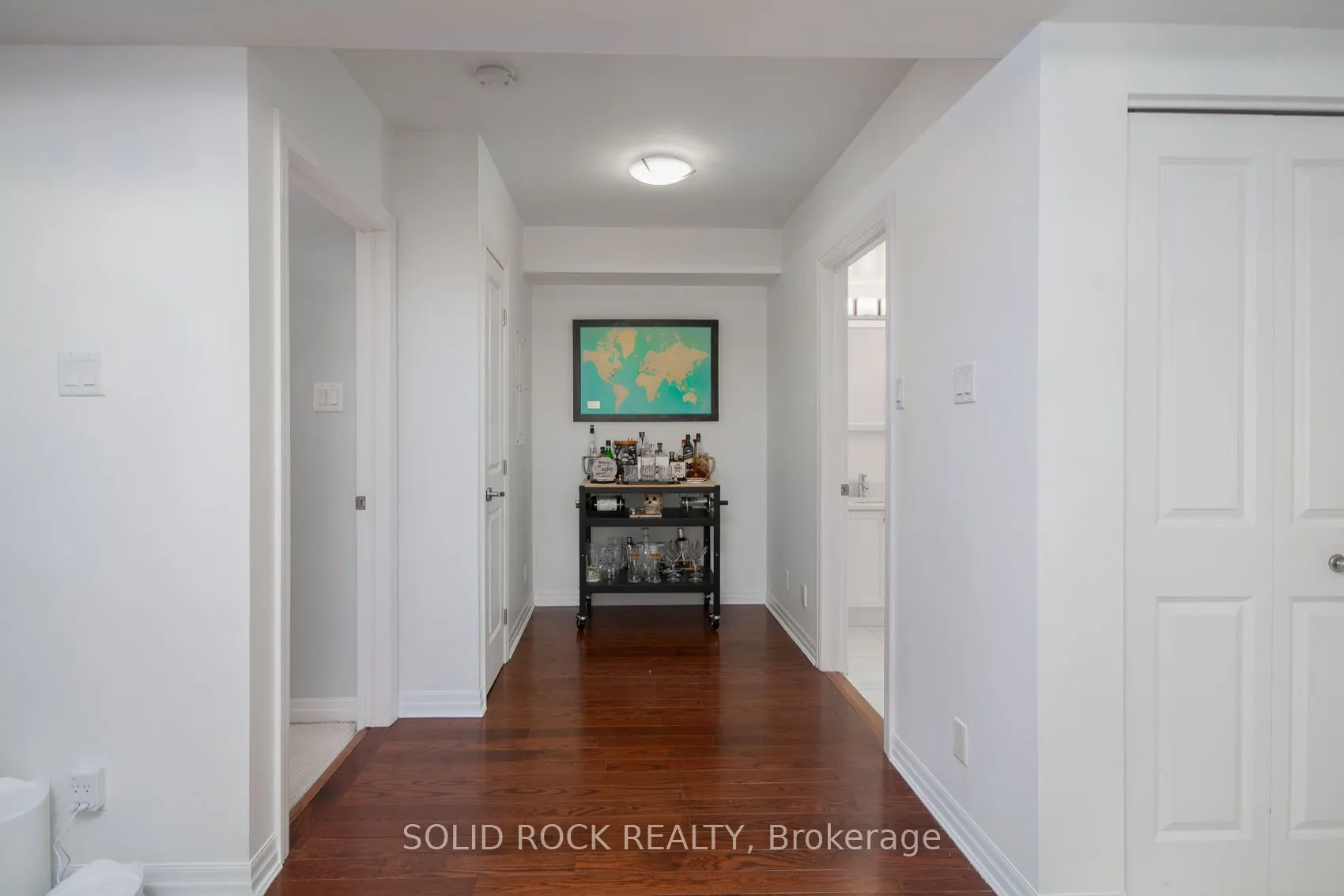 242 Rideau Street, #502