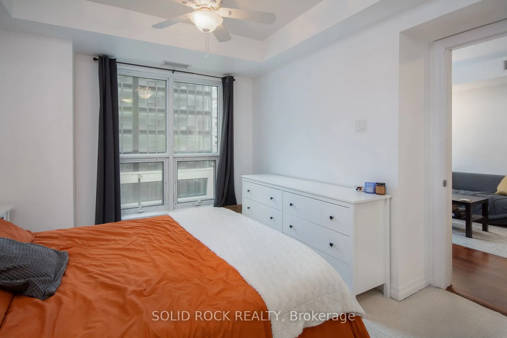 242 Rideau Street, #502