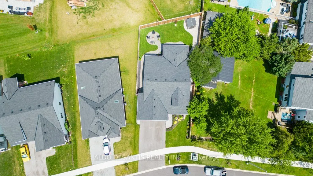 3526 Canfield Crescent
