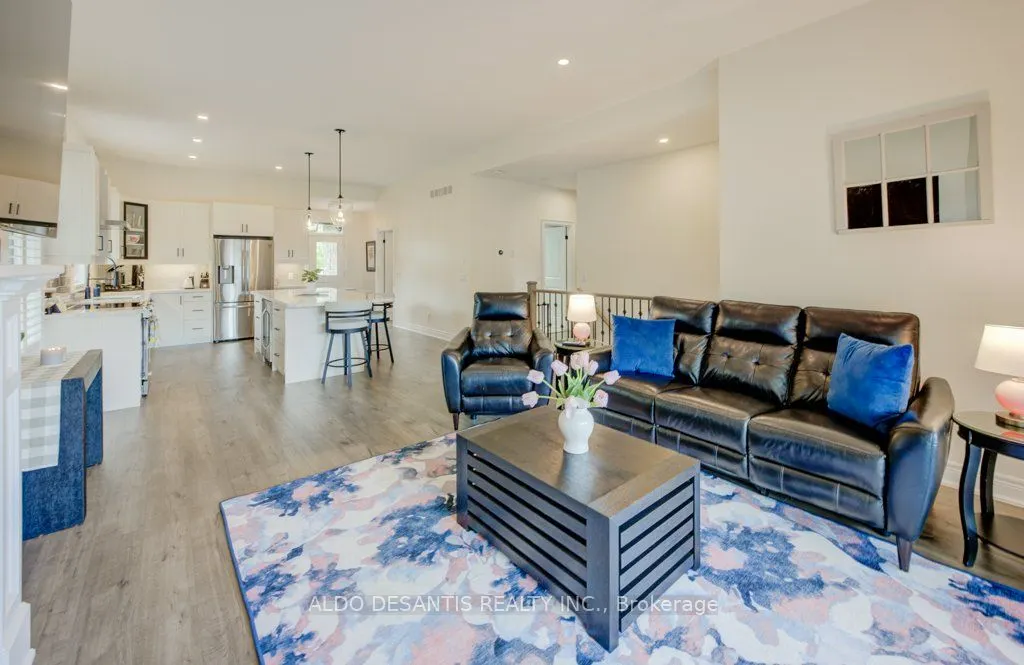 3526 Canfield Crescent