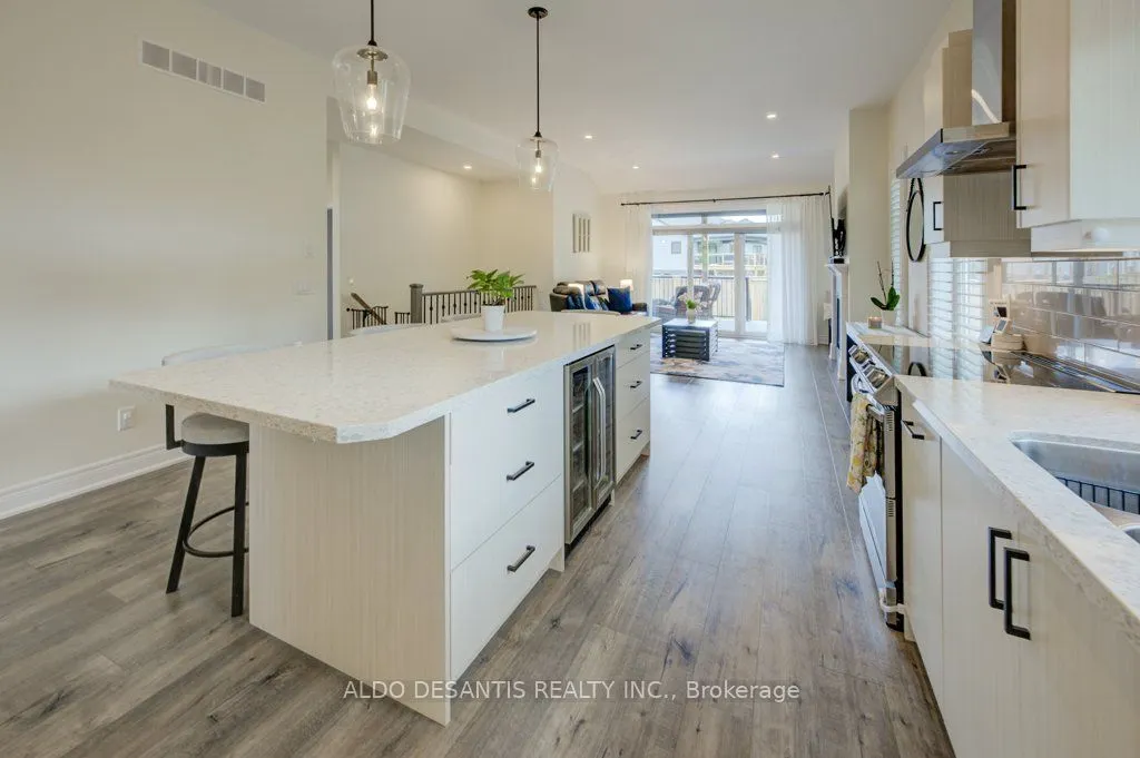 3526 Canfield Crescent