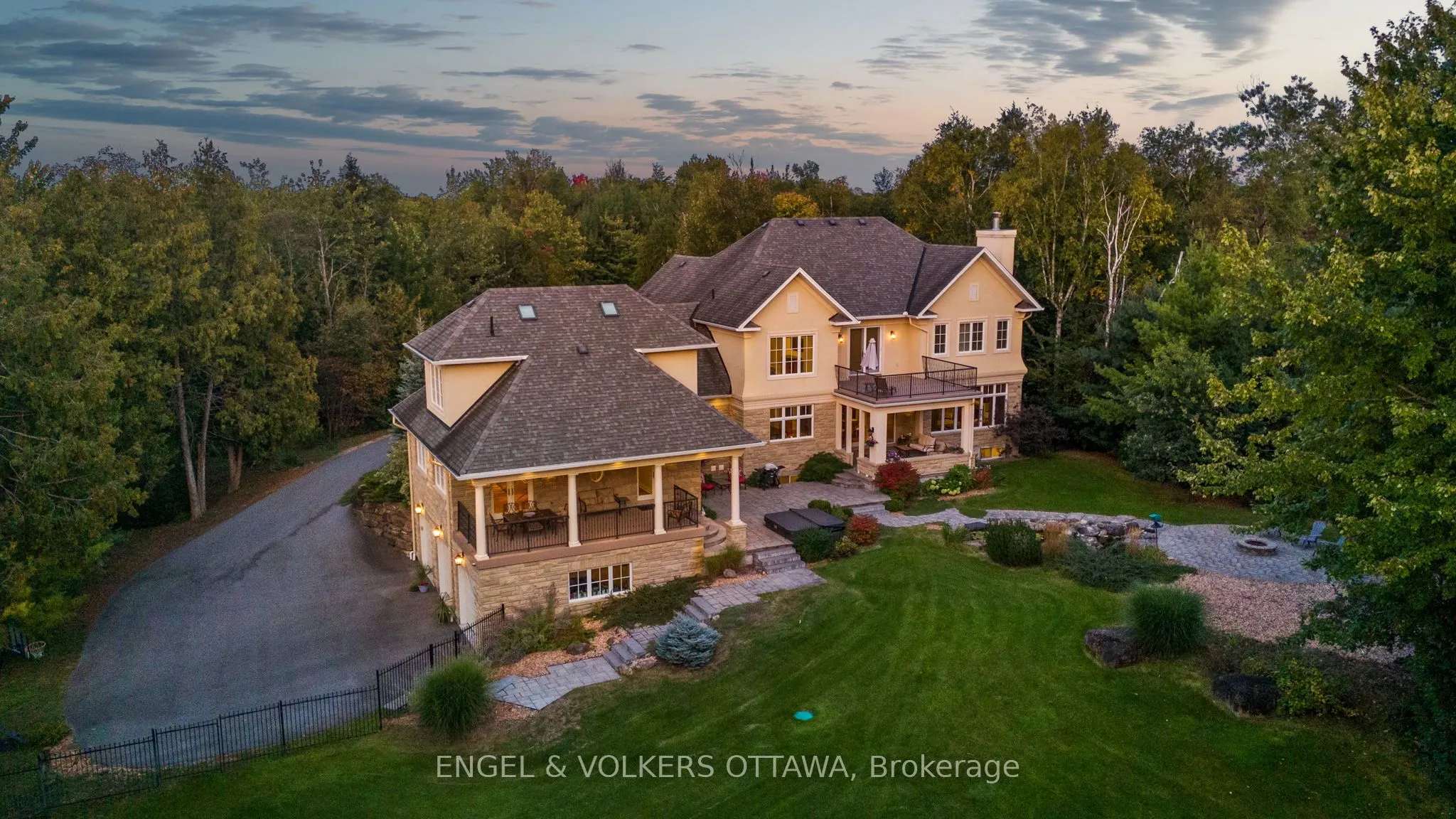 1408 Blackhorse Court