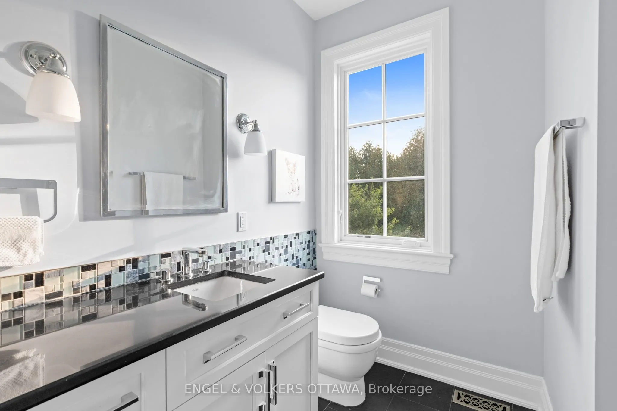 1408 Blackhorse Court