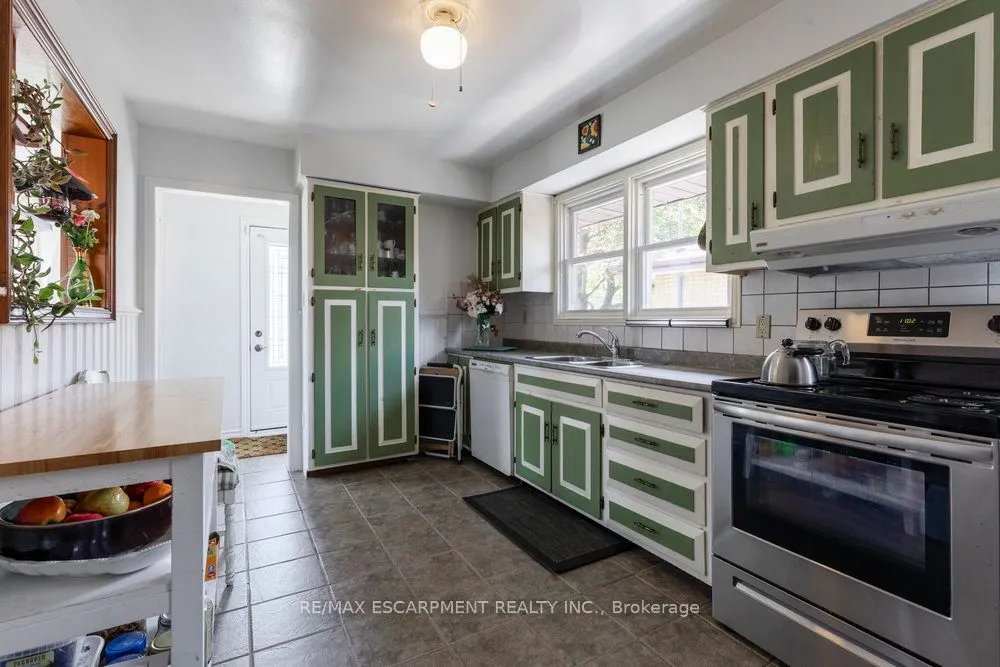 272 Upper Paradise Road