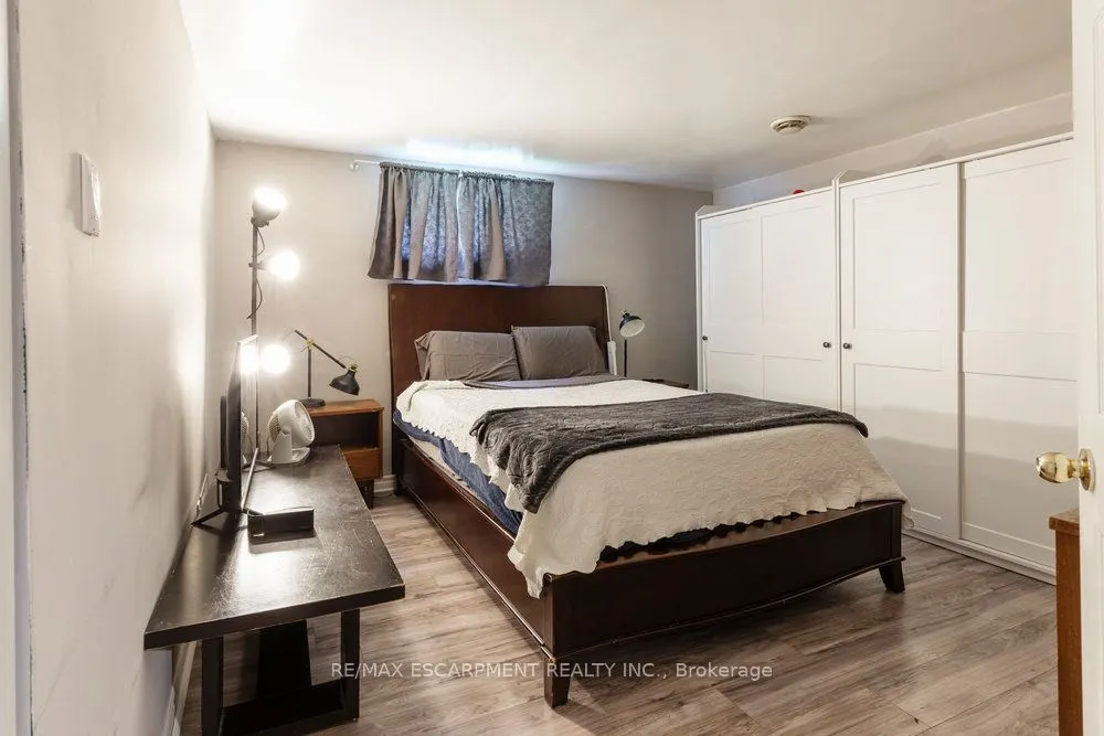 272 Upper Paradise Road