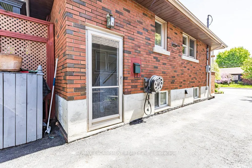 272 Upper Paradise Road