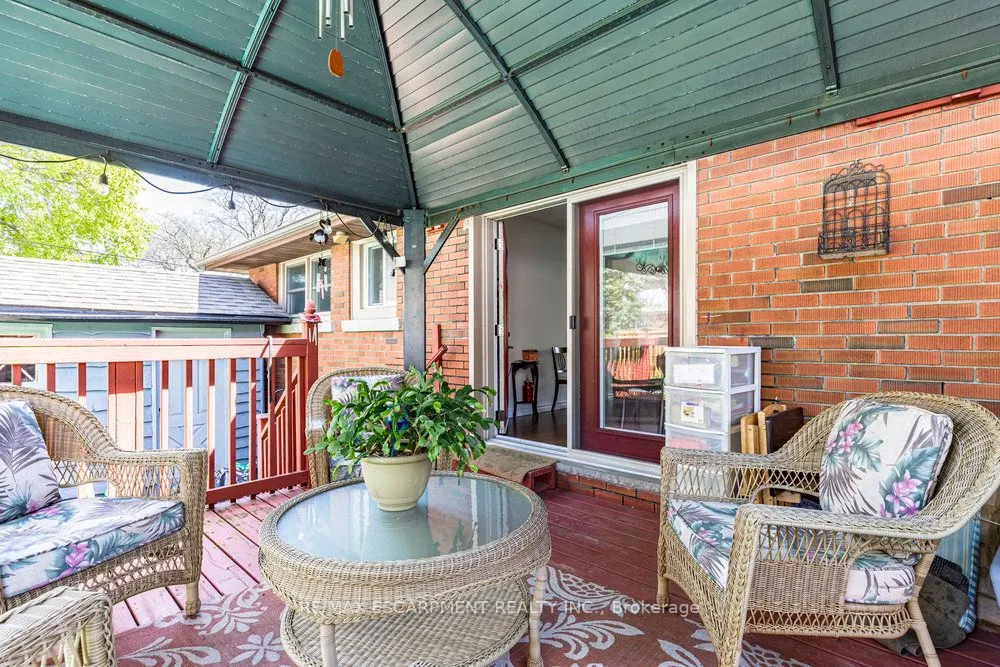 272 Upper Paradise Road