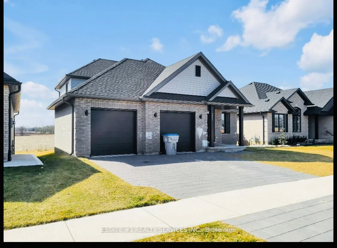 2047 Lockwood Crescent