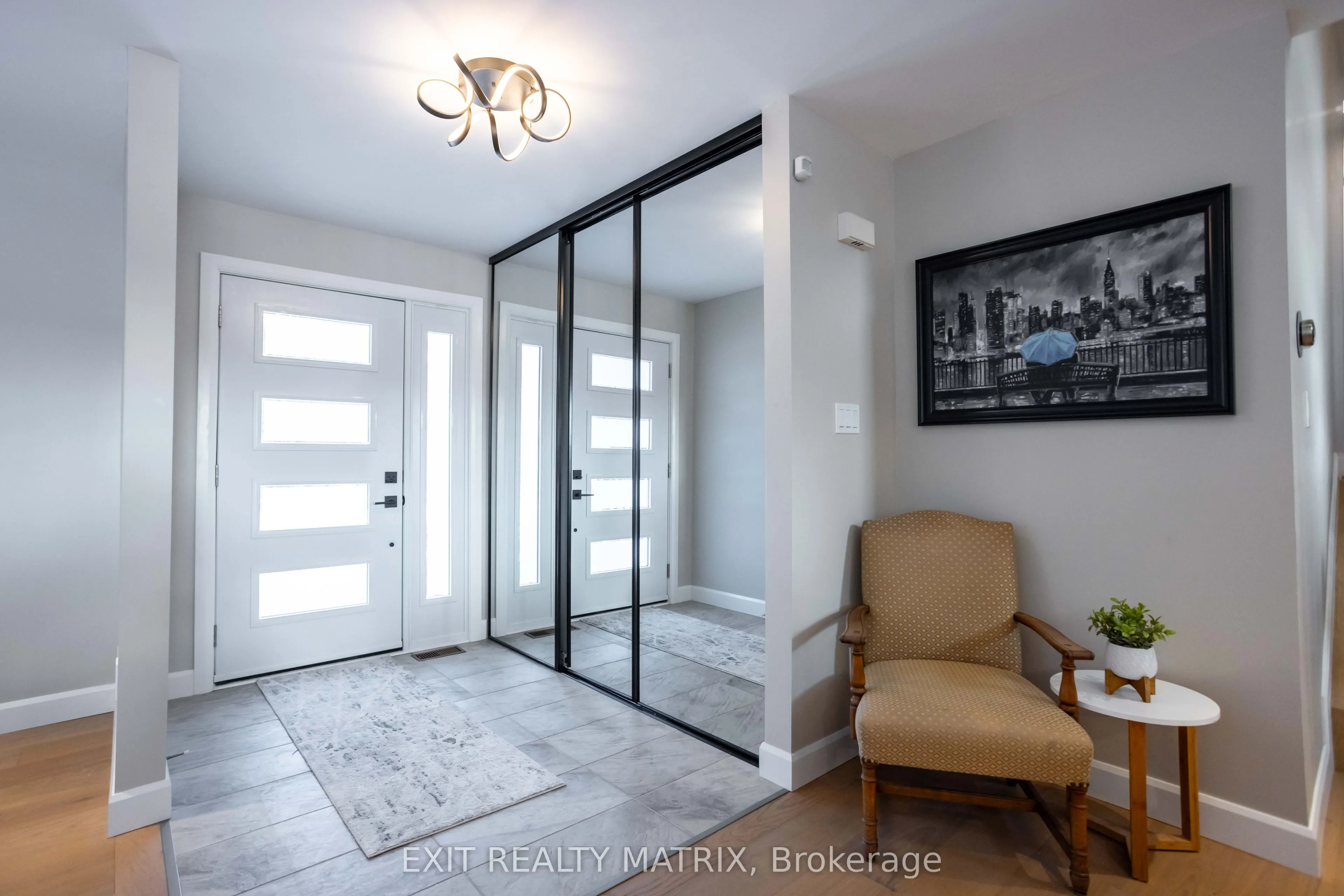 2418 Rideau Road