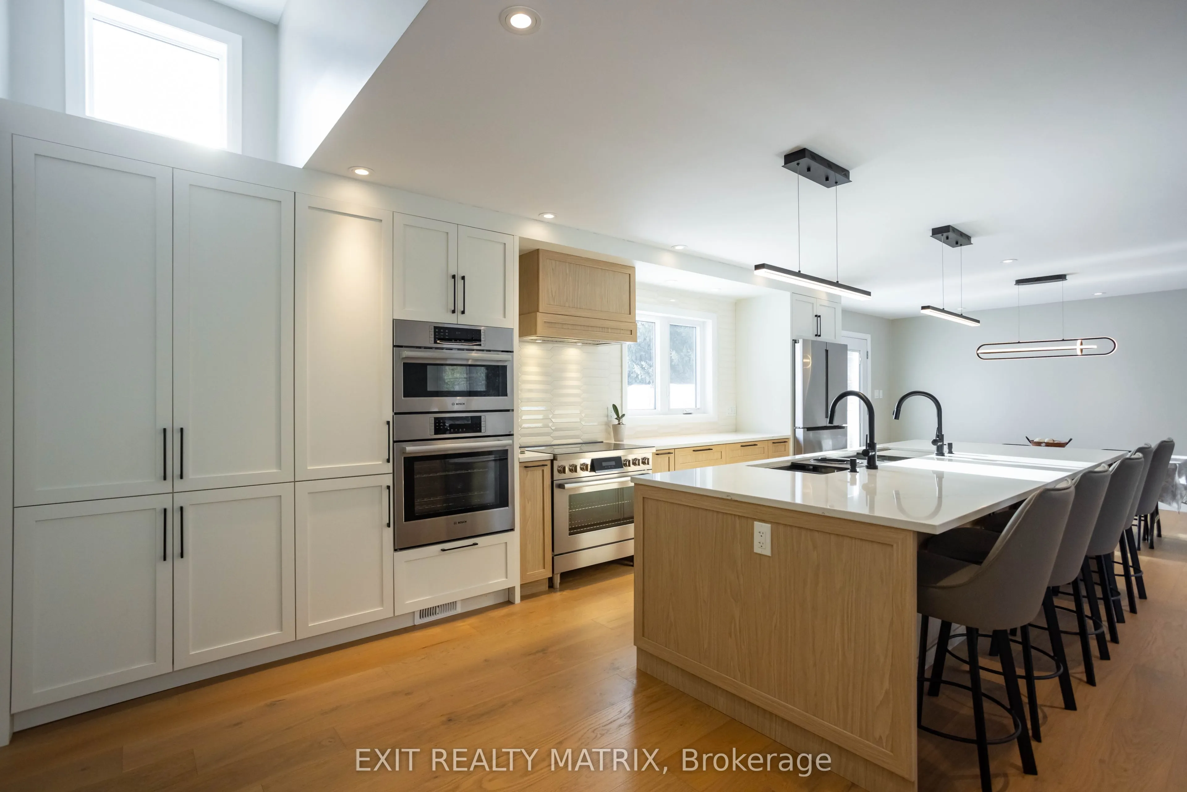 2418 Rideau Road
