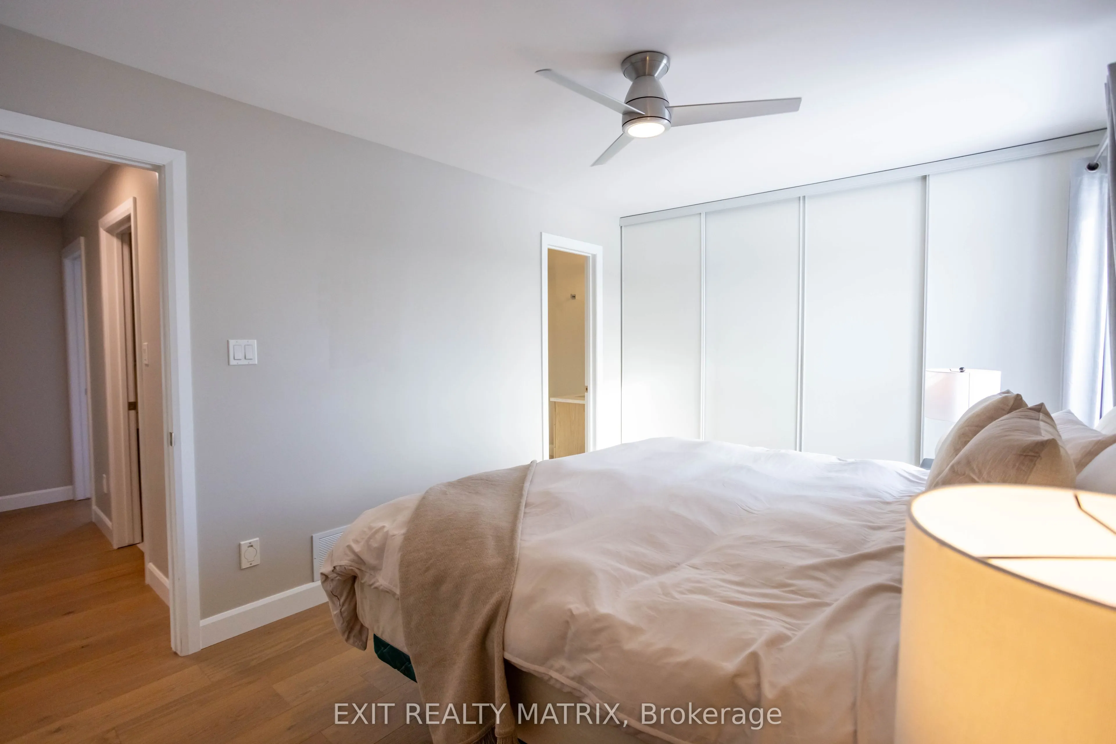 2418 Rideau Road