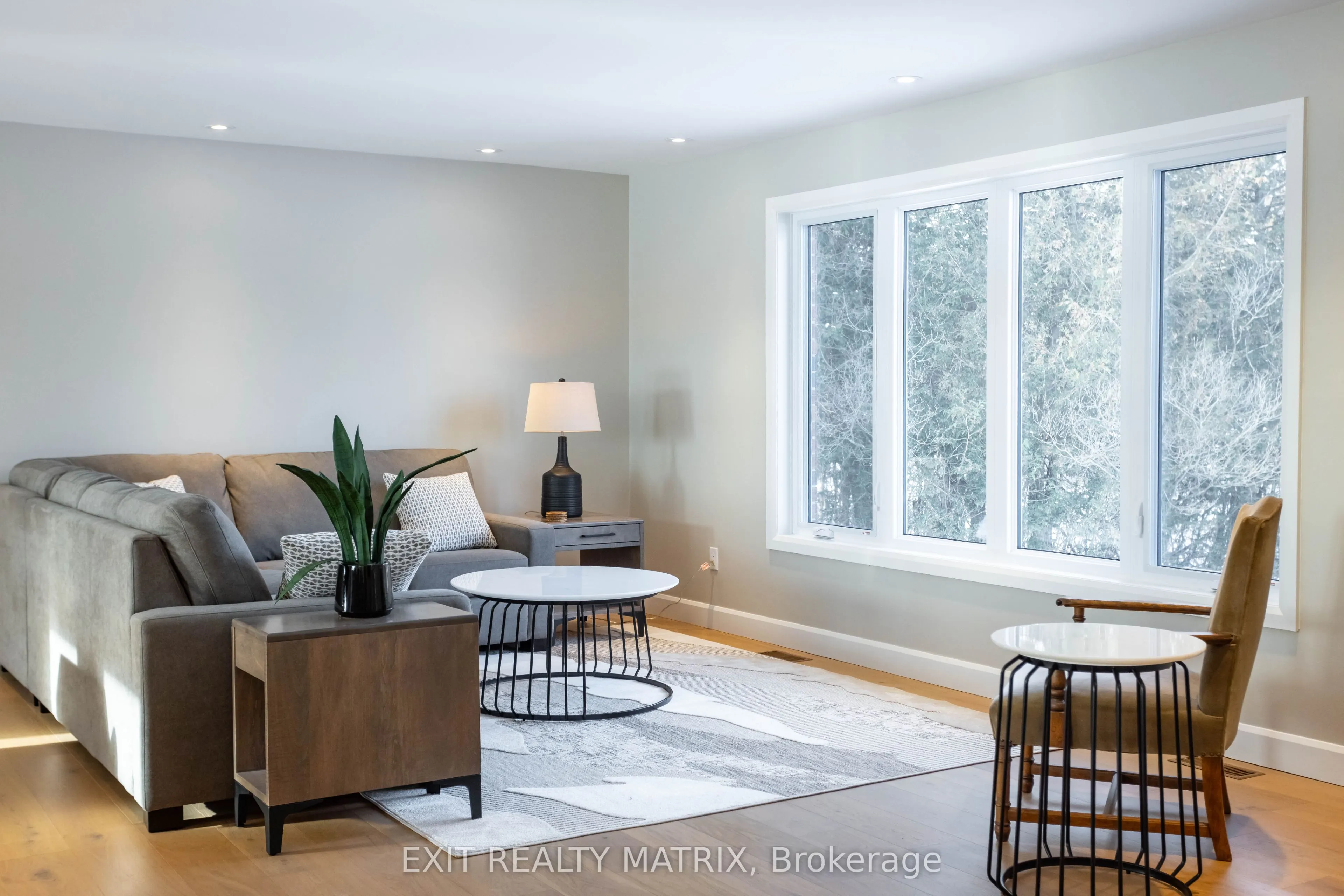 2418 Rideau Road