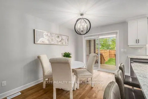 401 Voyageur Place