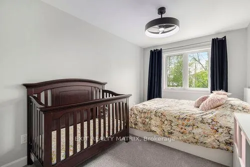 401 Voyageur Place