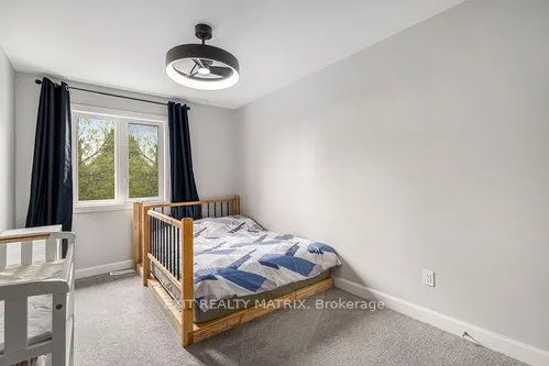 401 Voyageur Place