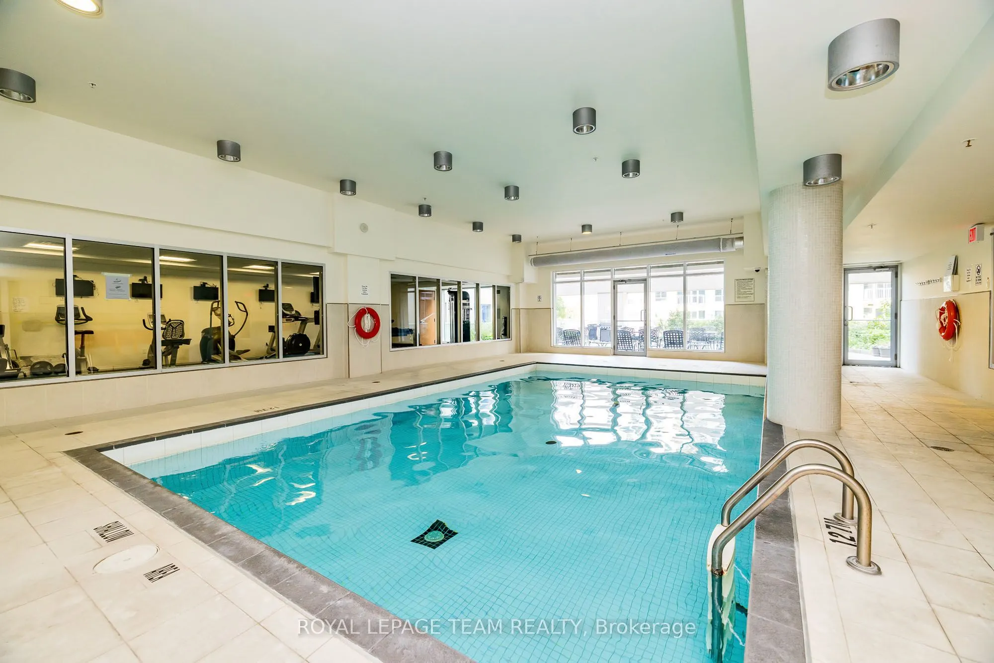 242 Rideau Street, #1809