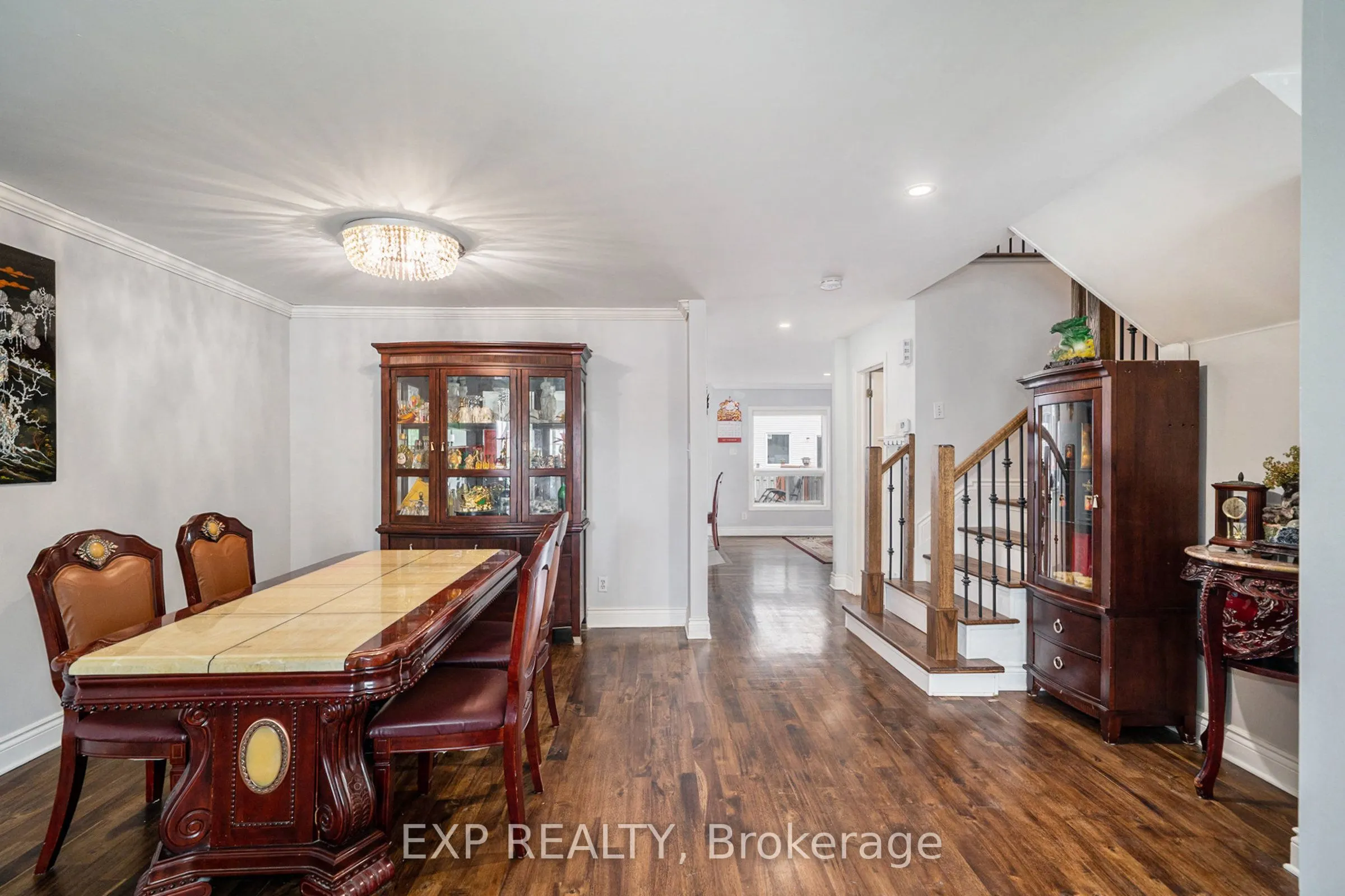 340 Stoneway Drive