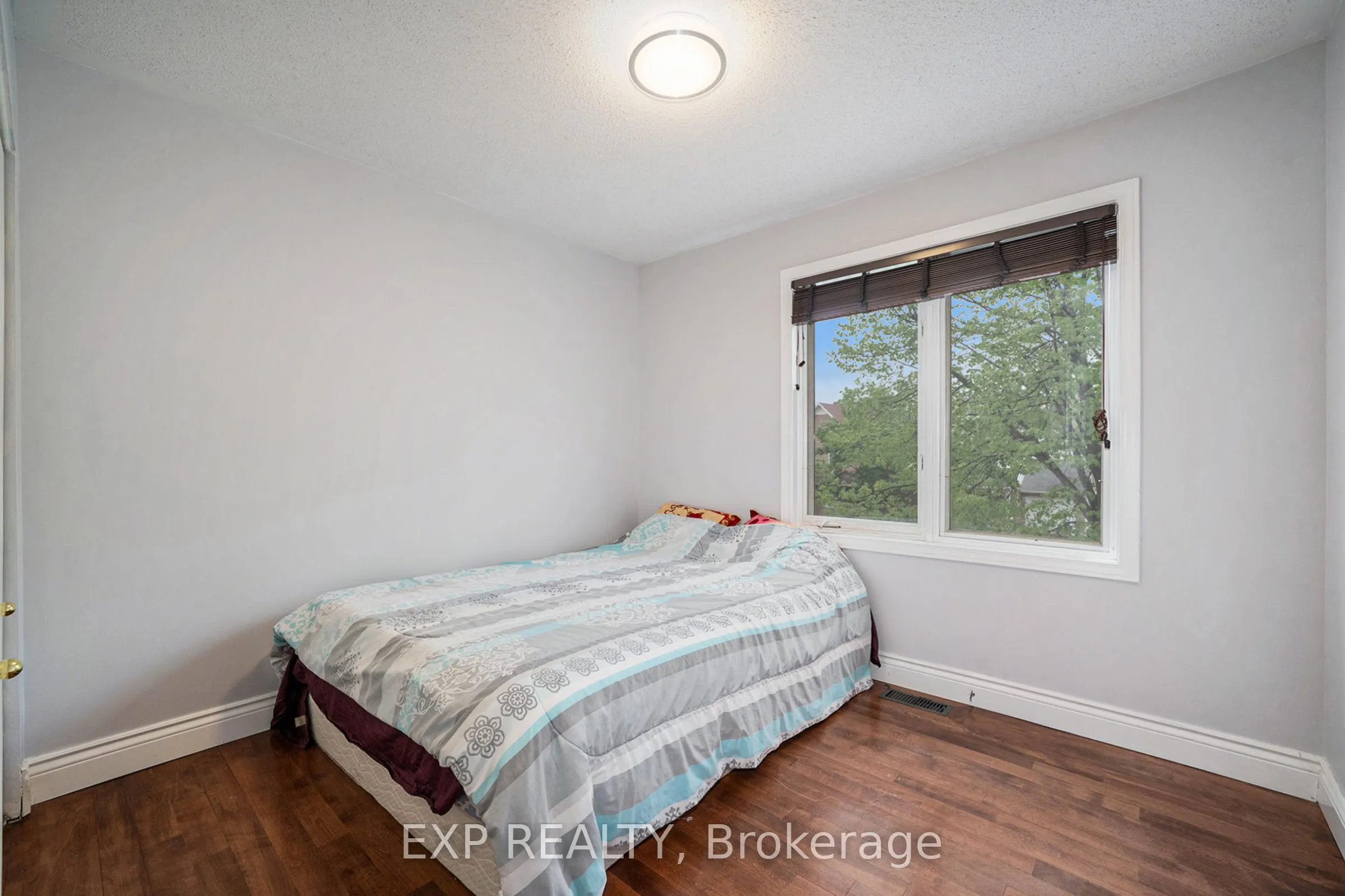 340 Stoneway Drive