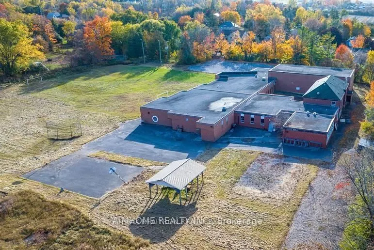 211 County Rd 28 Road