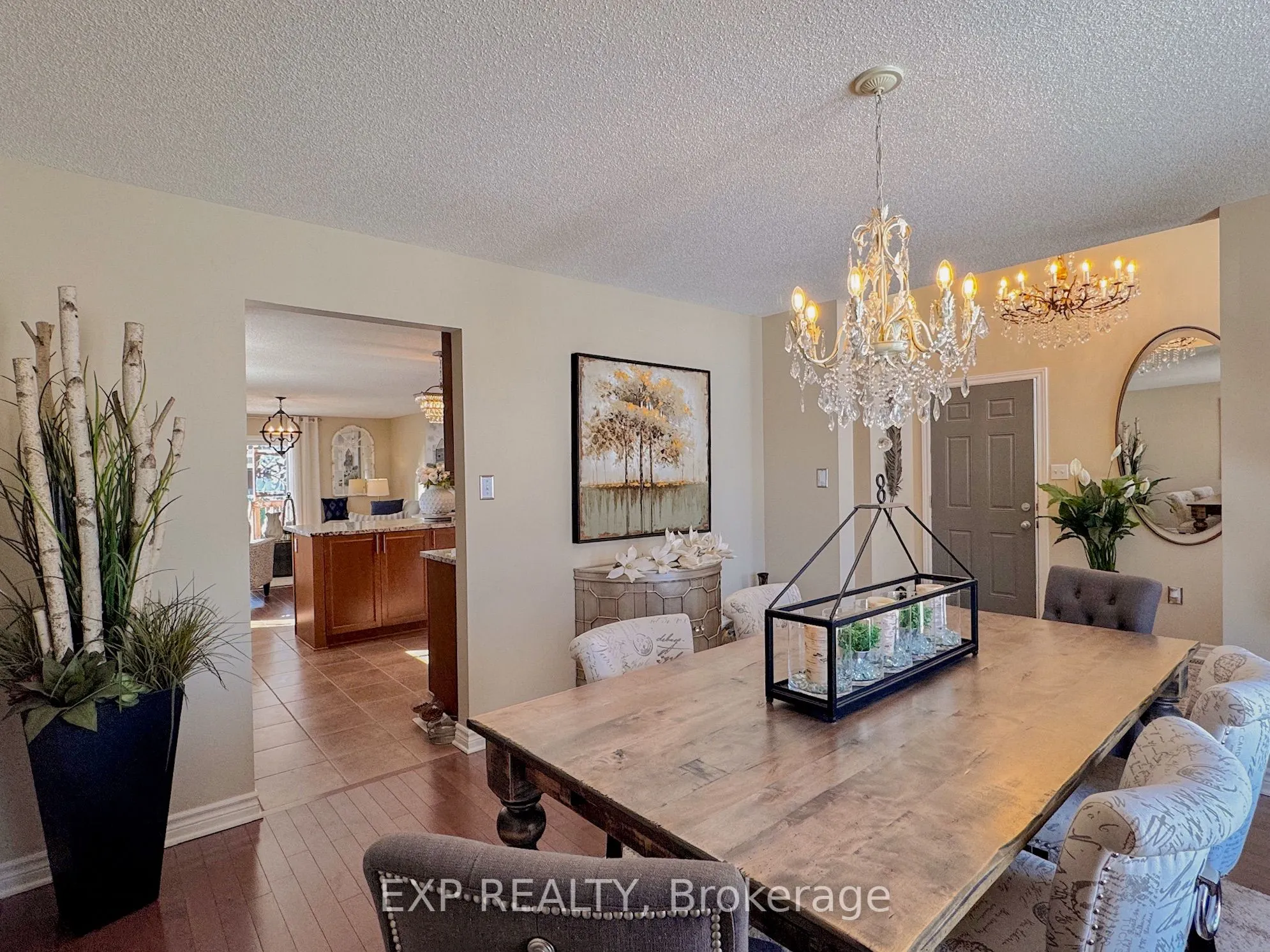 369 Zircon Street