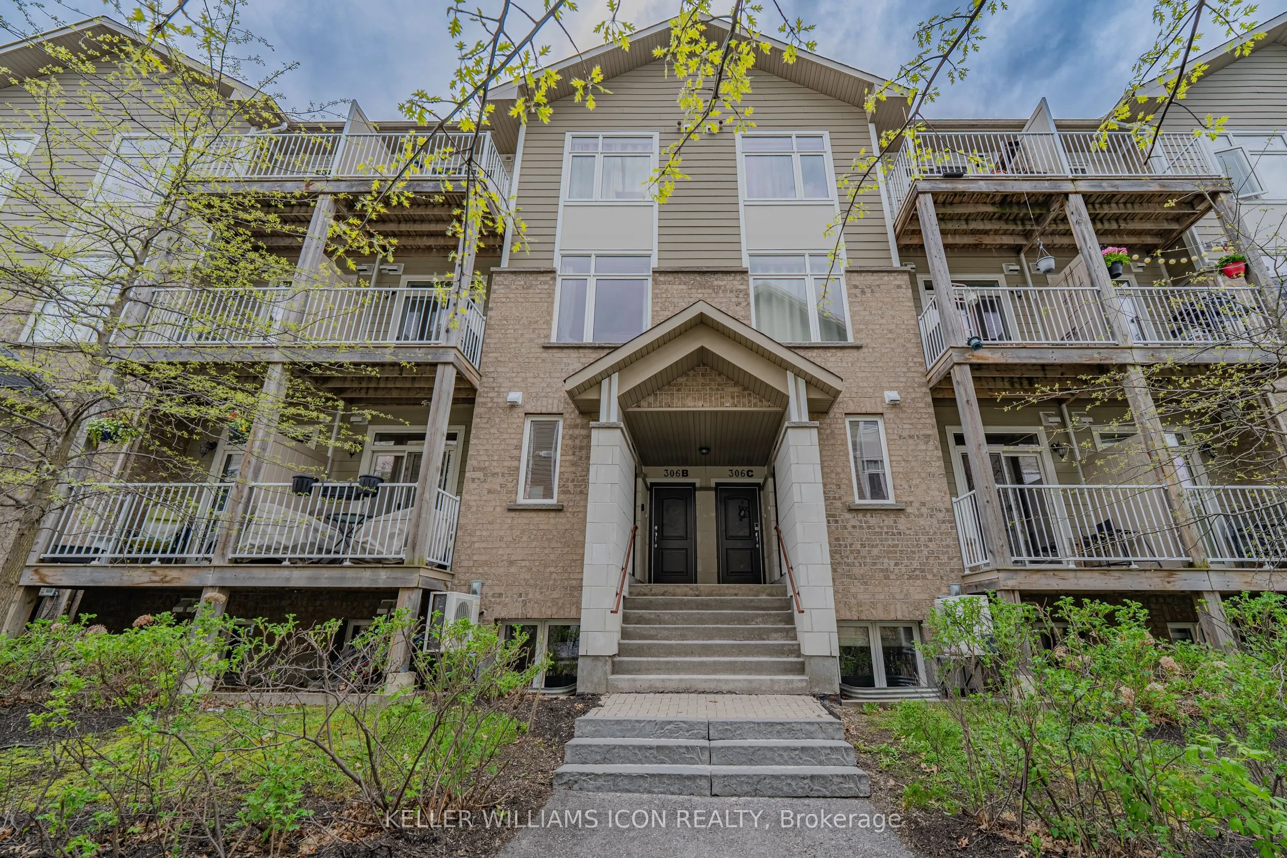 306 Everest Private, #D