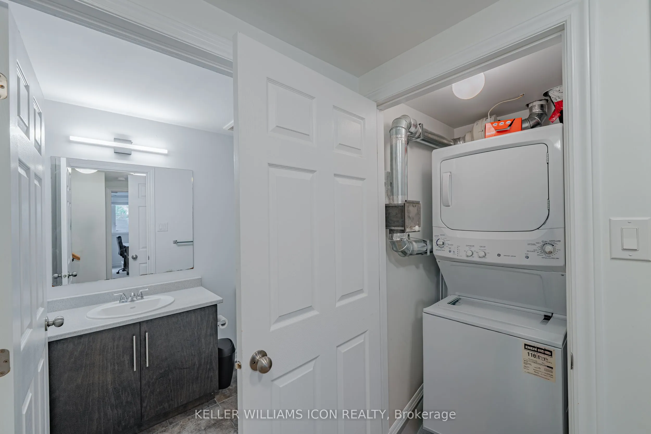 306 Everest Private, #D
