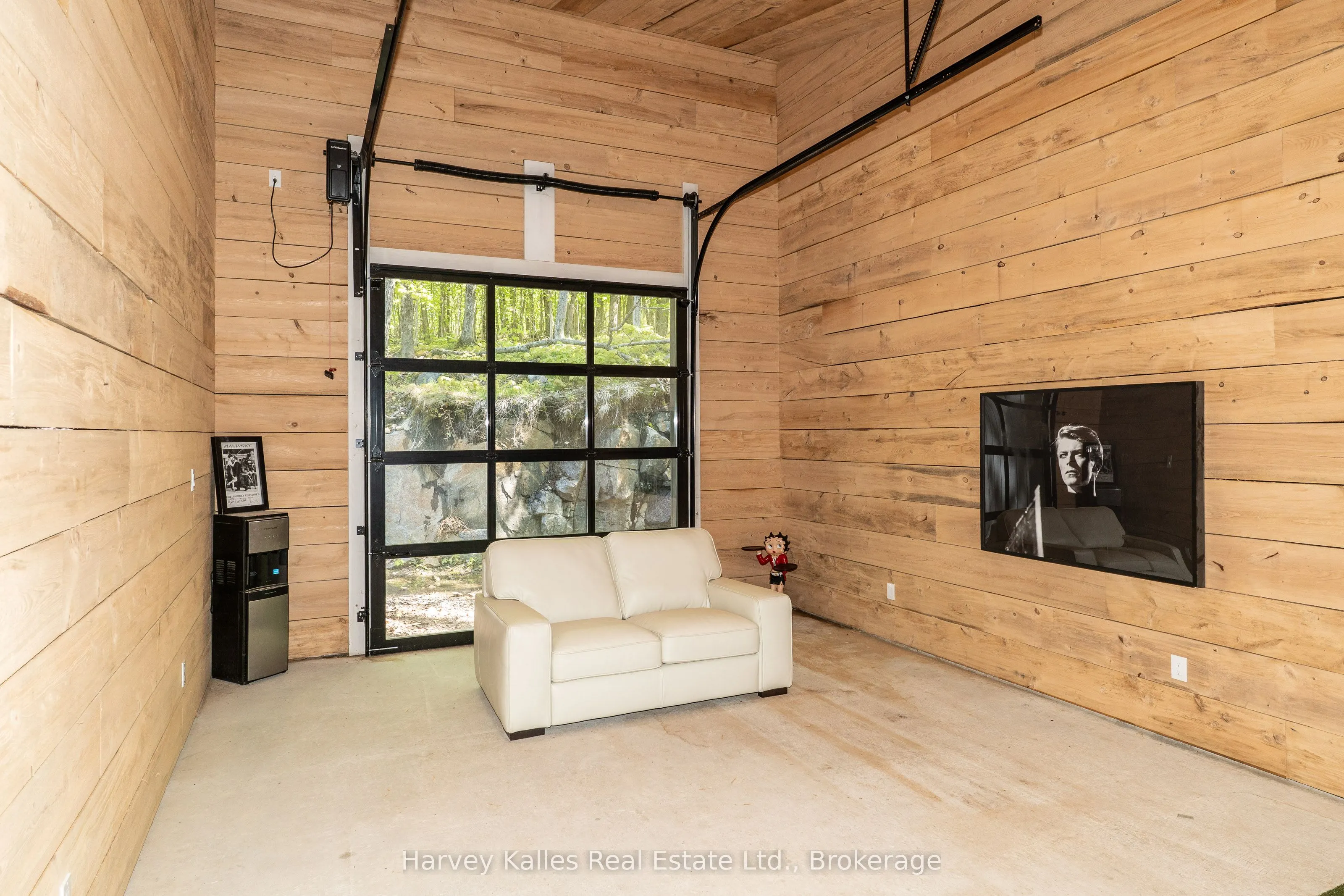 1118 North Drive, #4