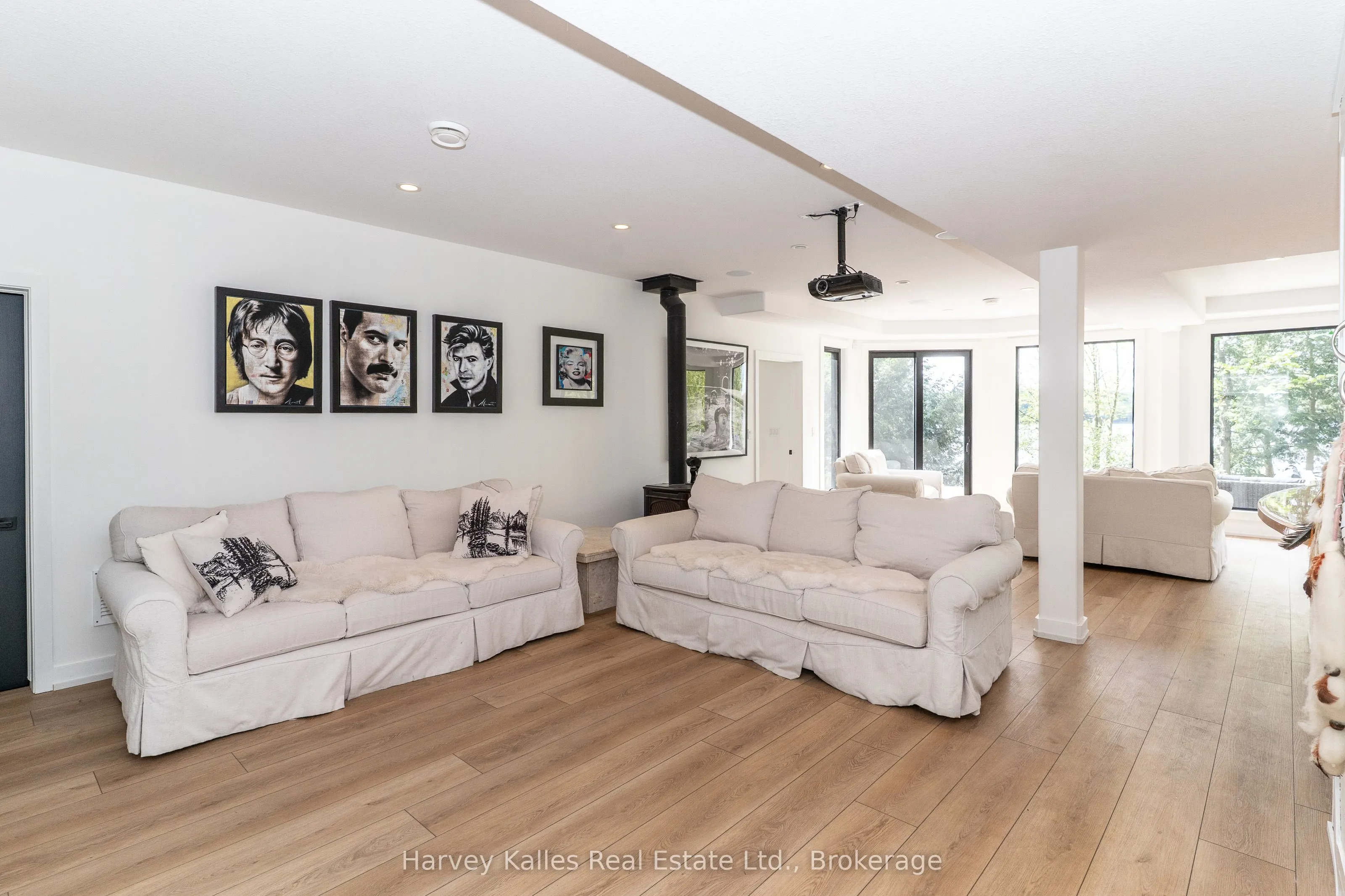 1118 North Drive, #4