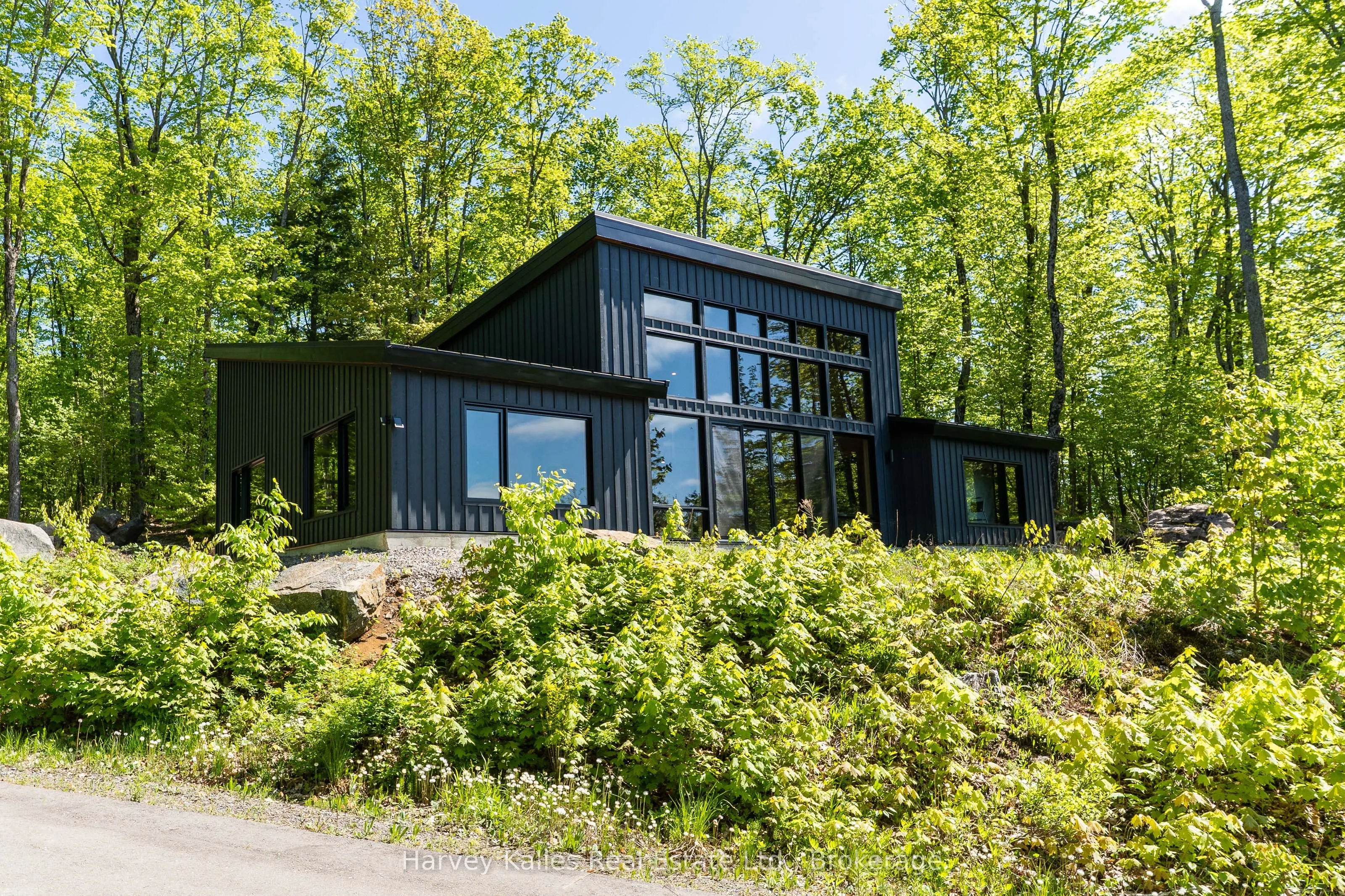 1118 North Drive, #4