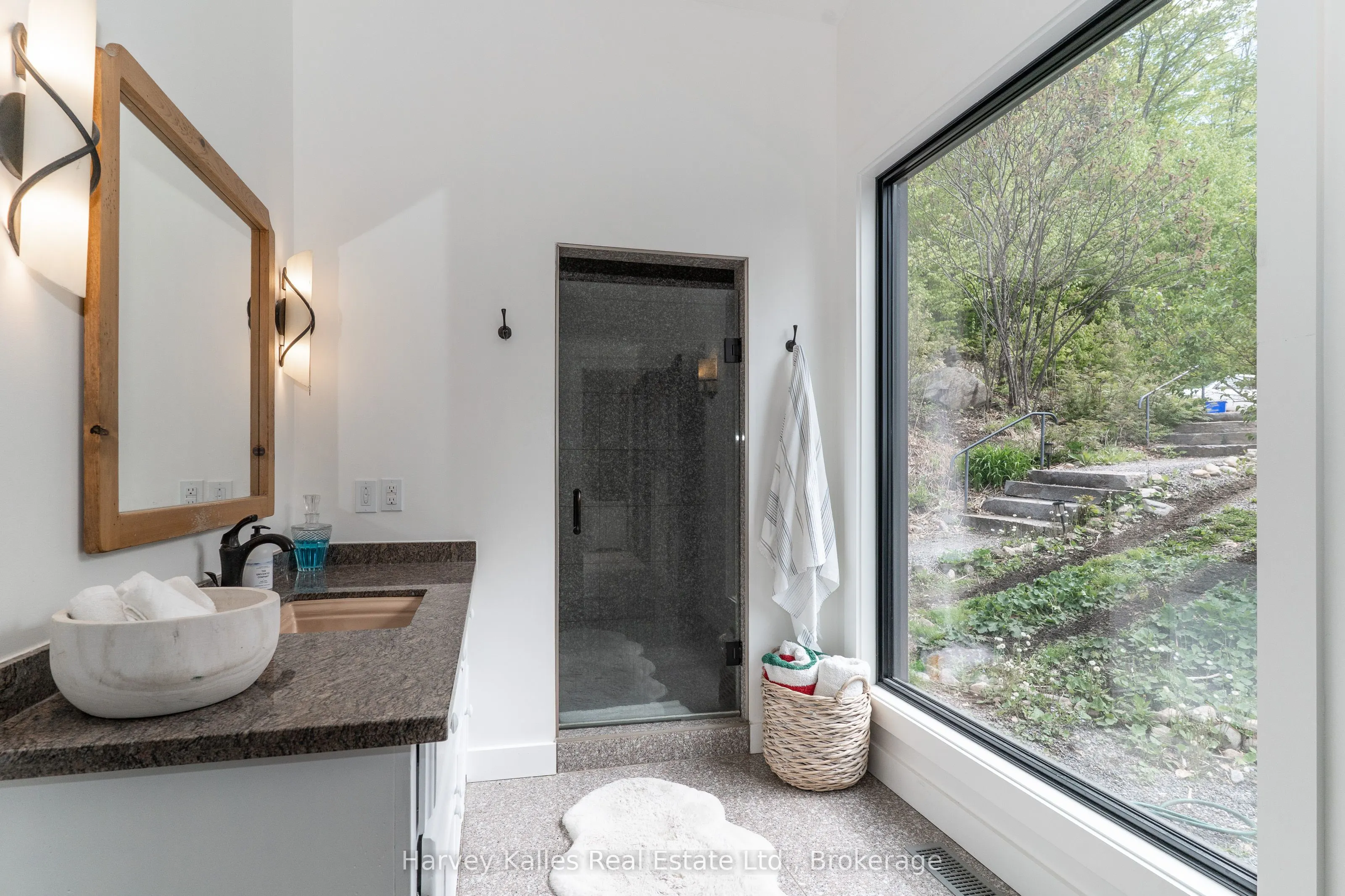 1118 North Drive, #4