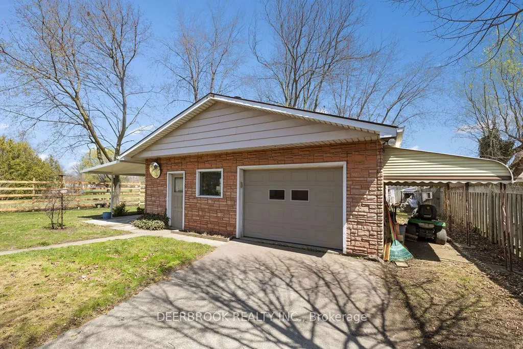 2990 Pillette Road