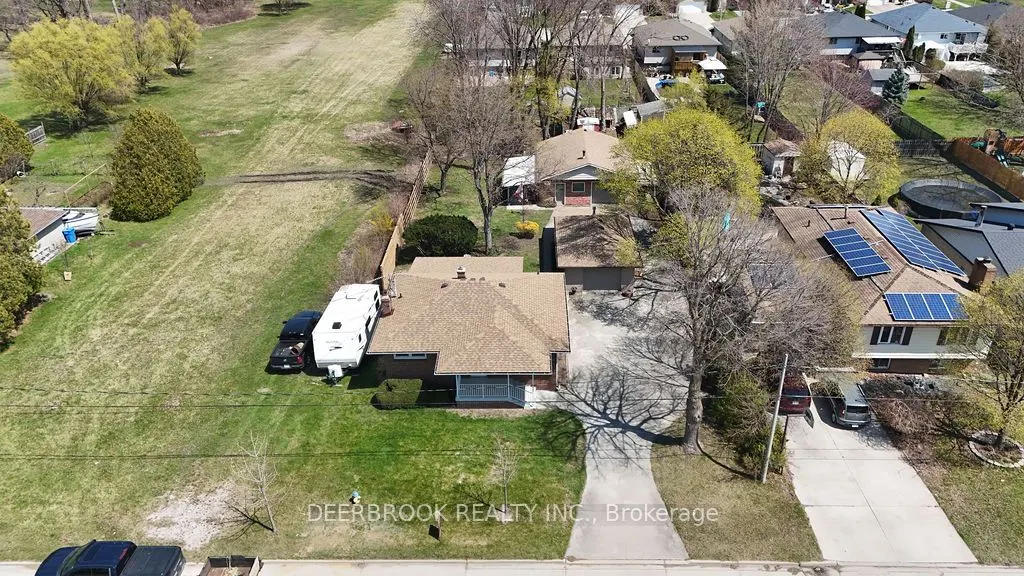 2990 Pillette Road