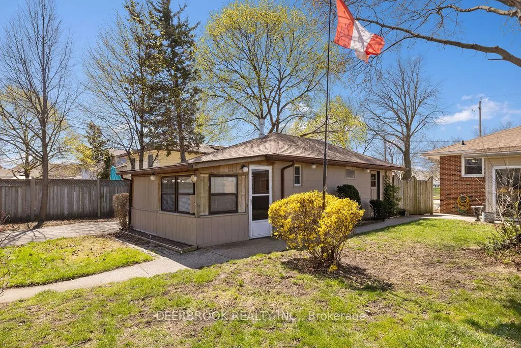 2990 Pillette Road